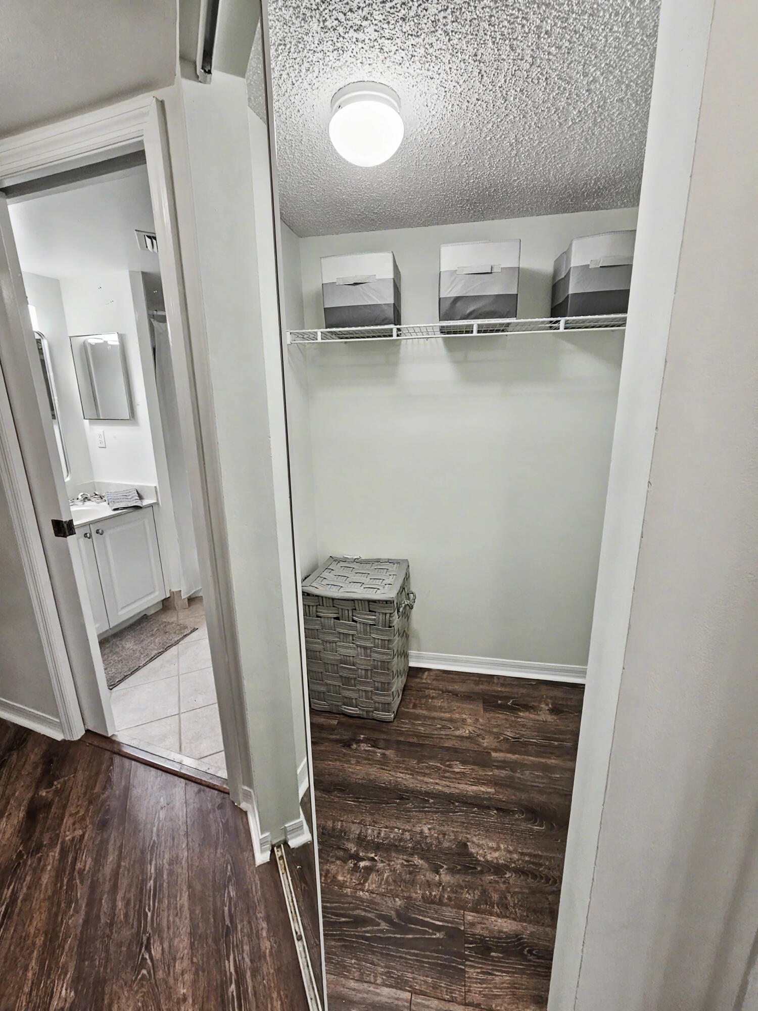 GRAND VIEW AT CRESTWOOD CONDO - Residential