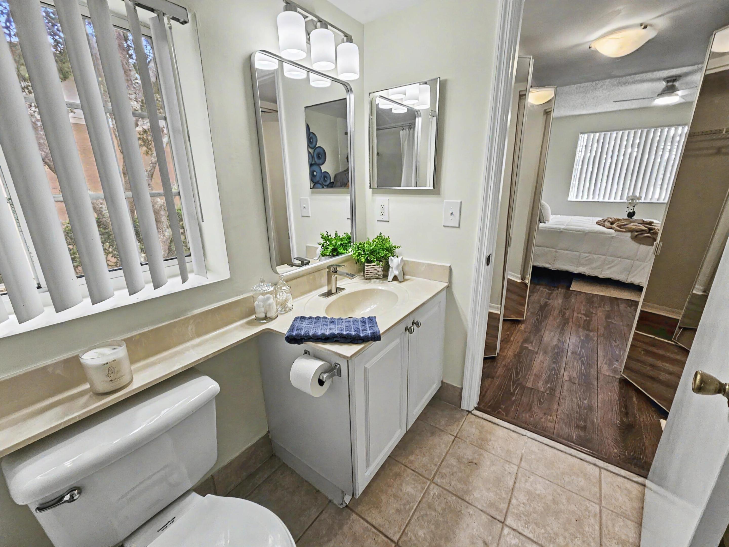 GRAND VIEW AT CRESTWOOD CONDO - Residential