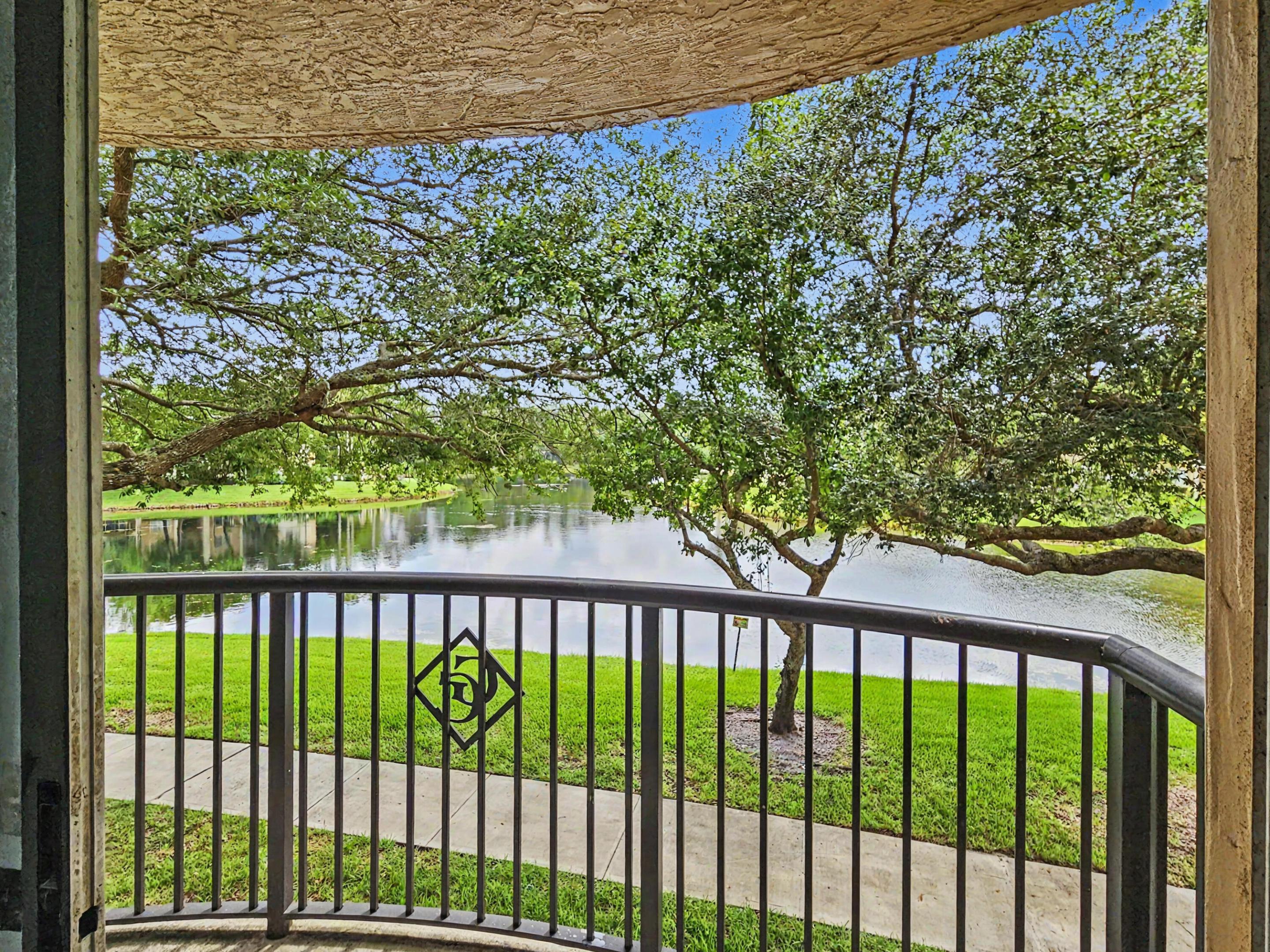 GRAND VIEW AT CRESTWOOD CONDO - Residential