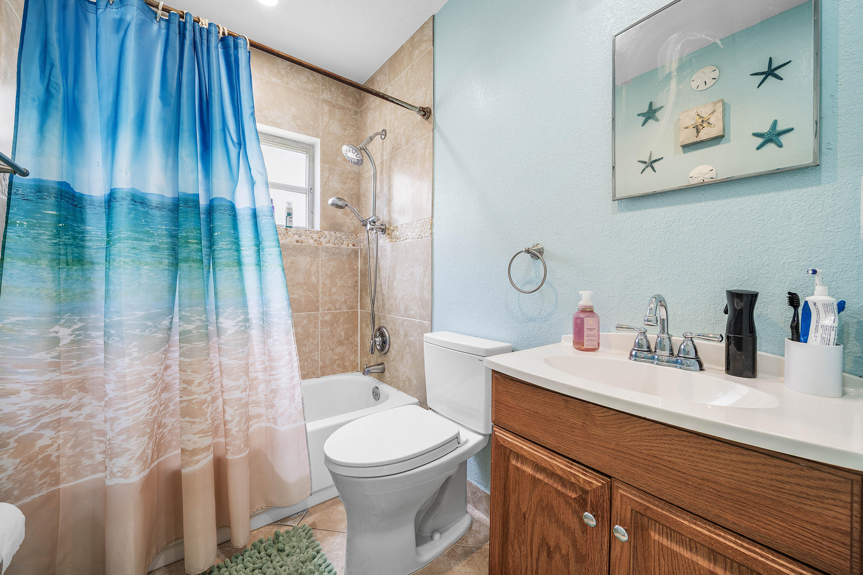 CRYSTAL LAKE 4TH SEC - Residential