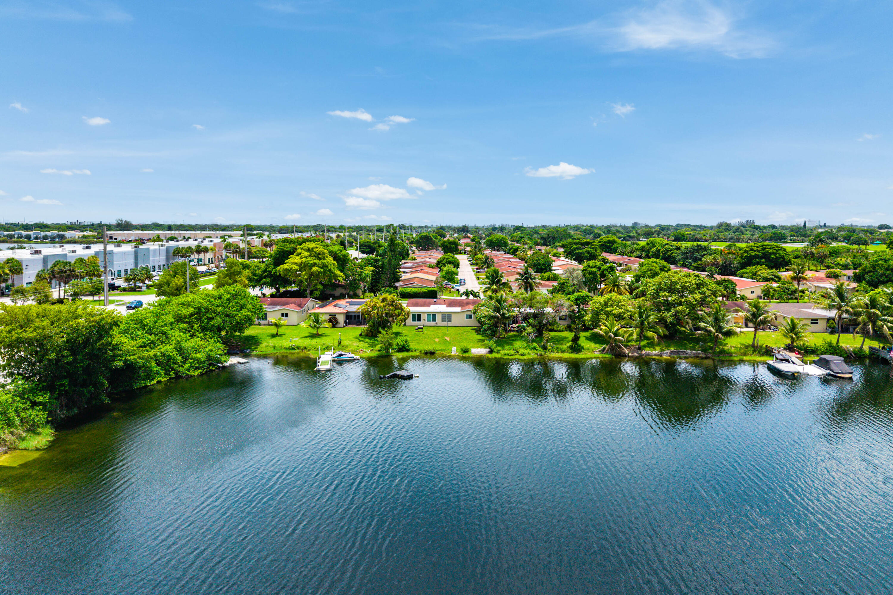 CRYSTAL LAKE 4TH SEC - Residential