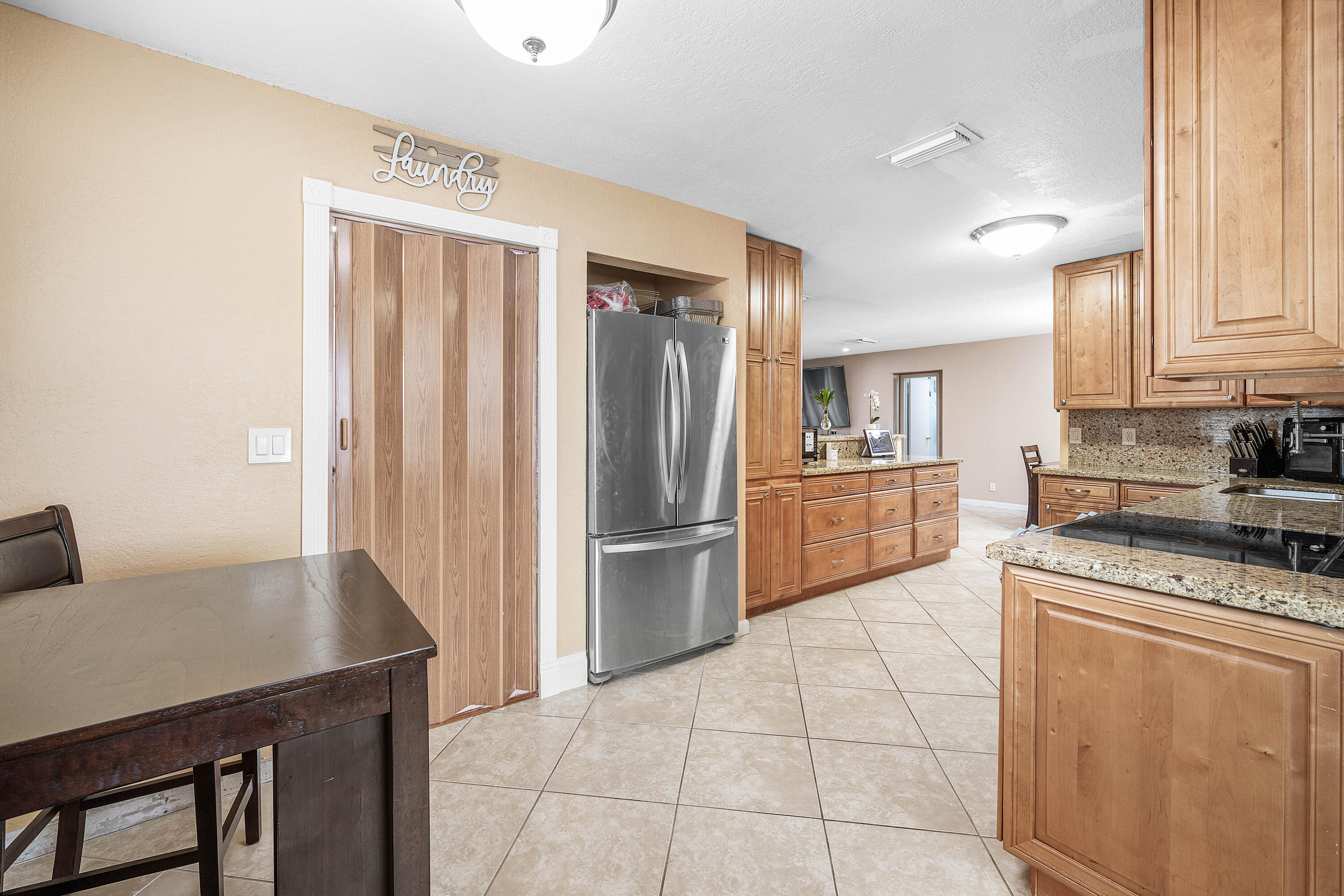 CRYSTAL LAKE 4TH SEC - Residential