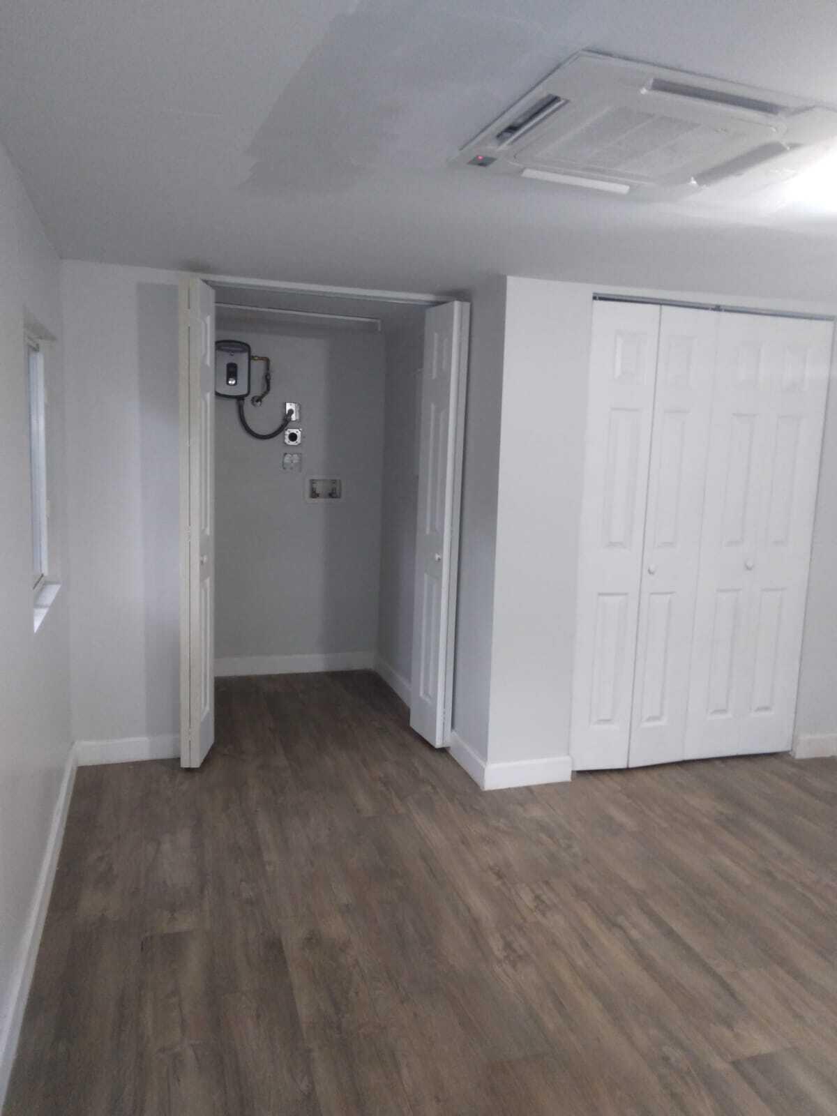DANIA HEIGHTS EXT - Residential Lease