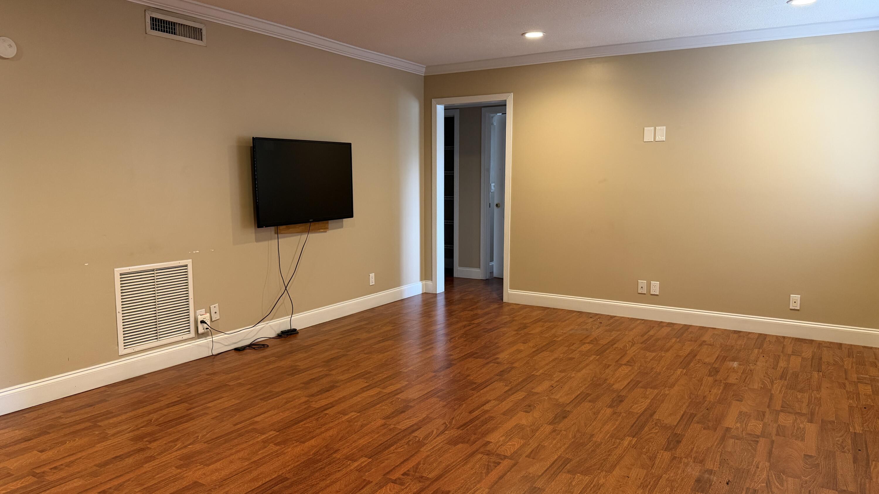 PINE RIDGE NORTH I CONDO - Residential
