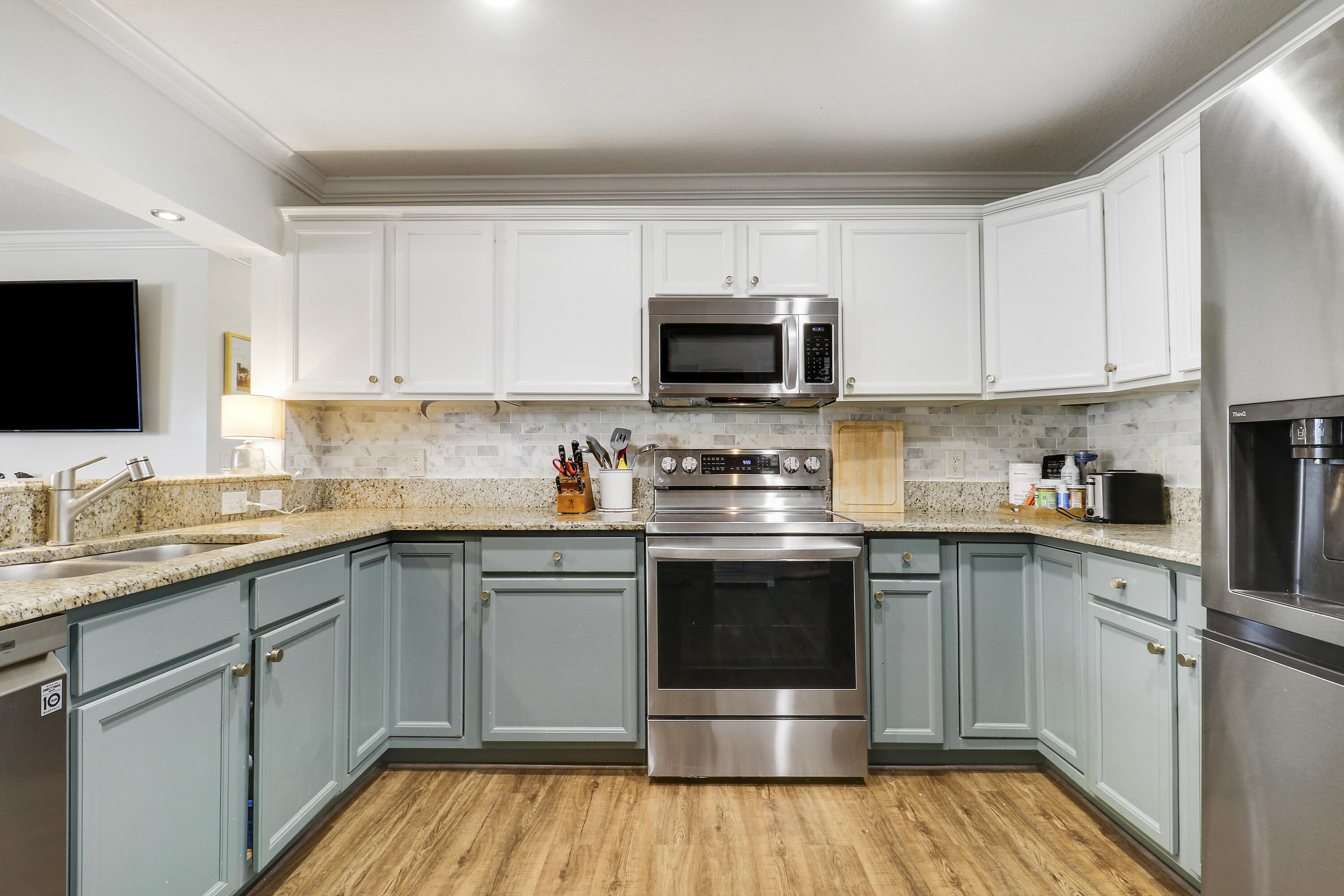JUPITER VILLAGE PH III - Residential
