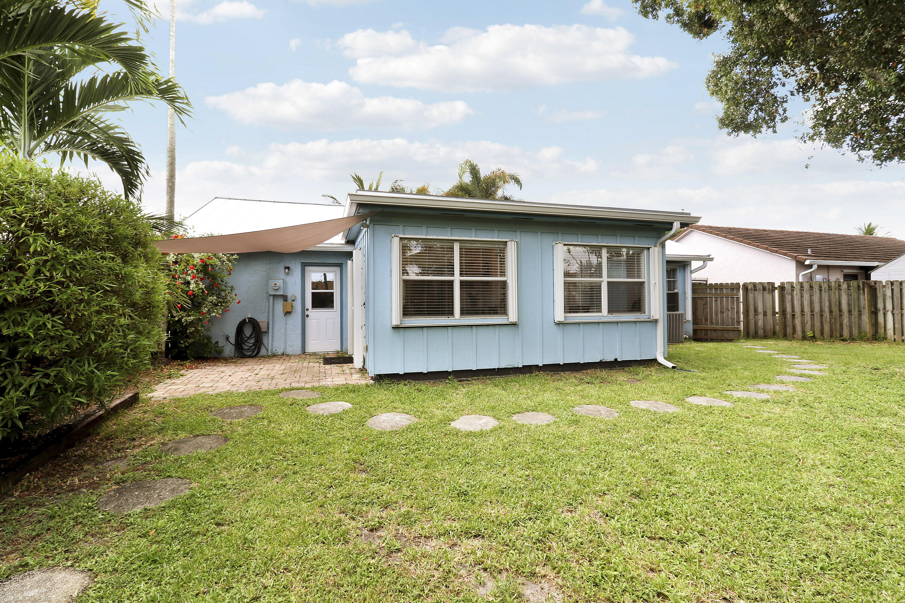 JUPITER VILLAGE PH III - Residential