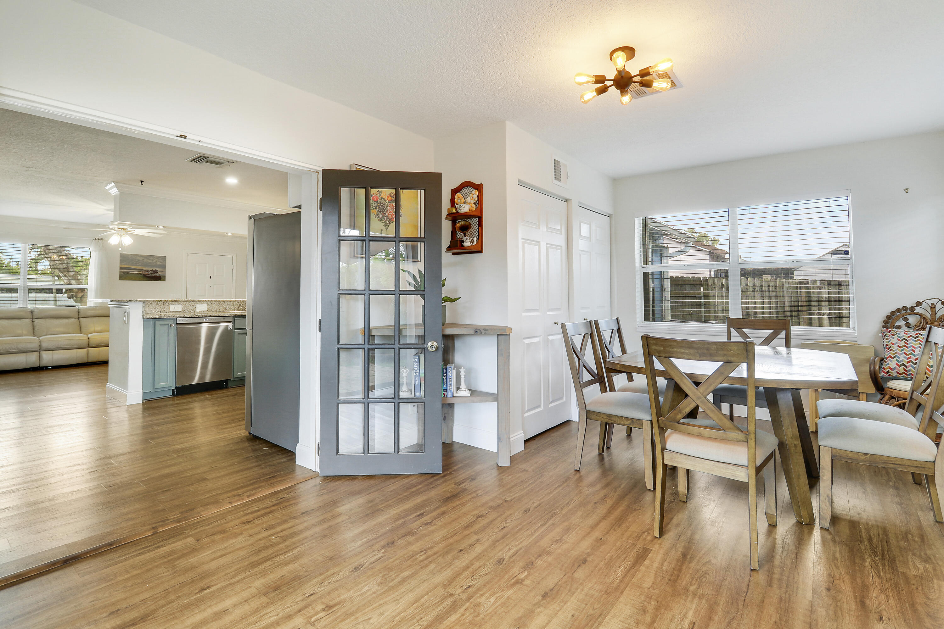 JUPITER VILLAGE PH III - Residential
