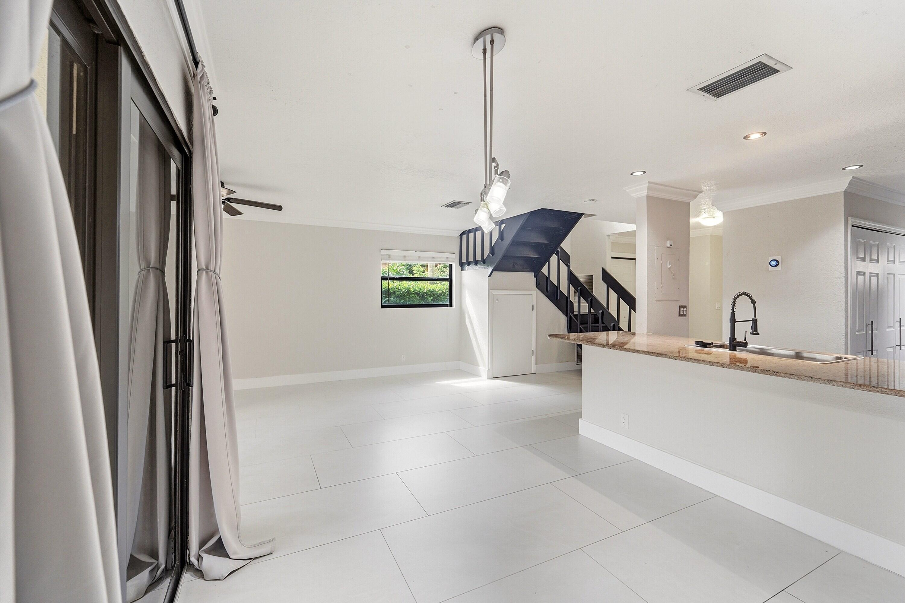 TARTAN COCONUT CREEK PHASE 1 - Residential