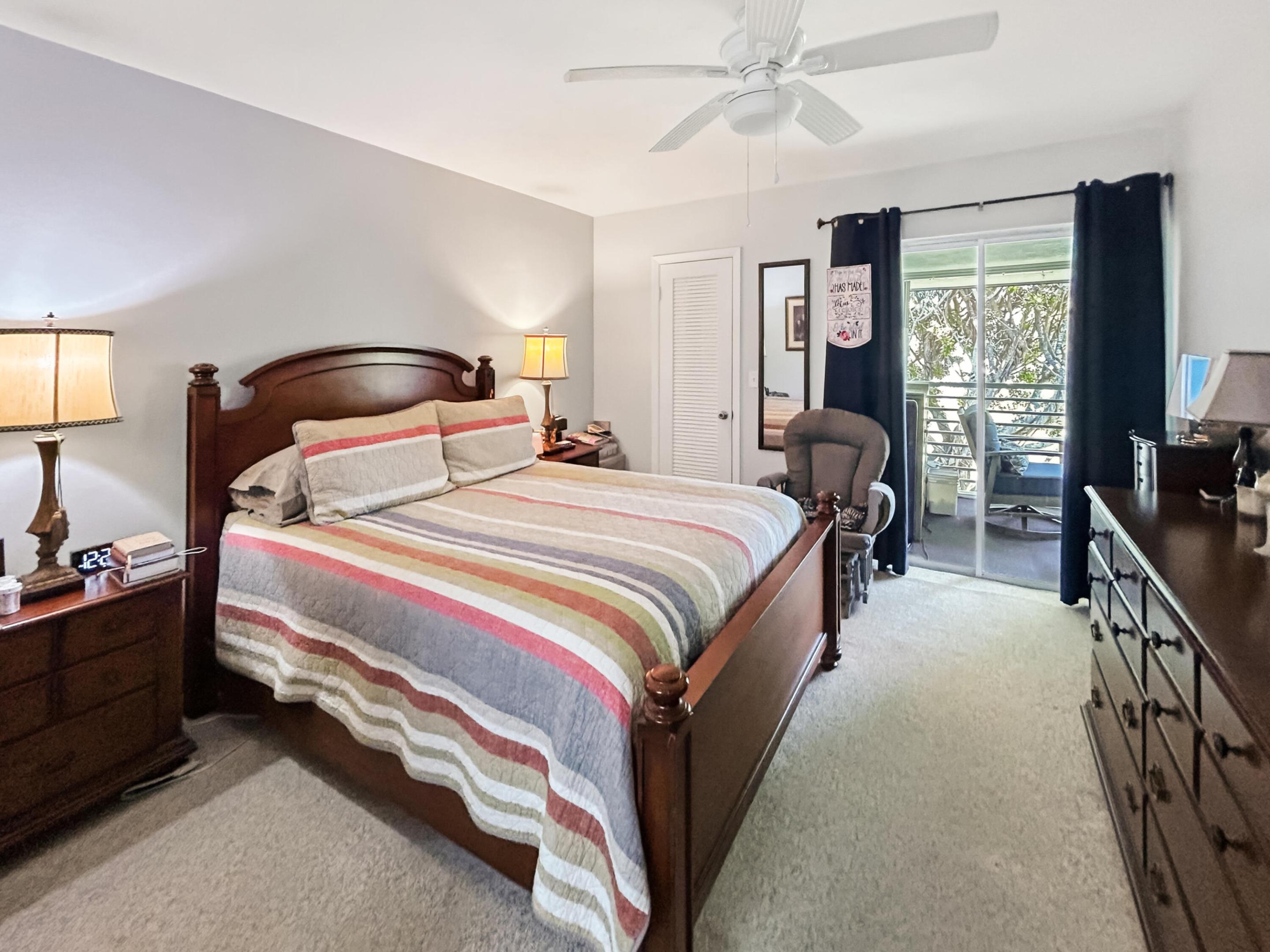 TEQUESTA GARDEN CONDO 8 - Residential