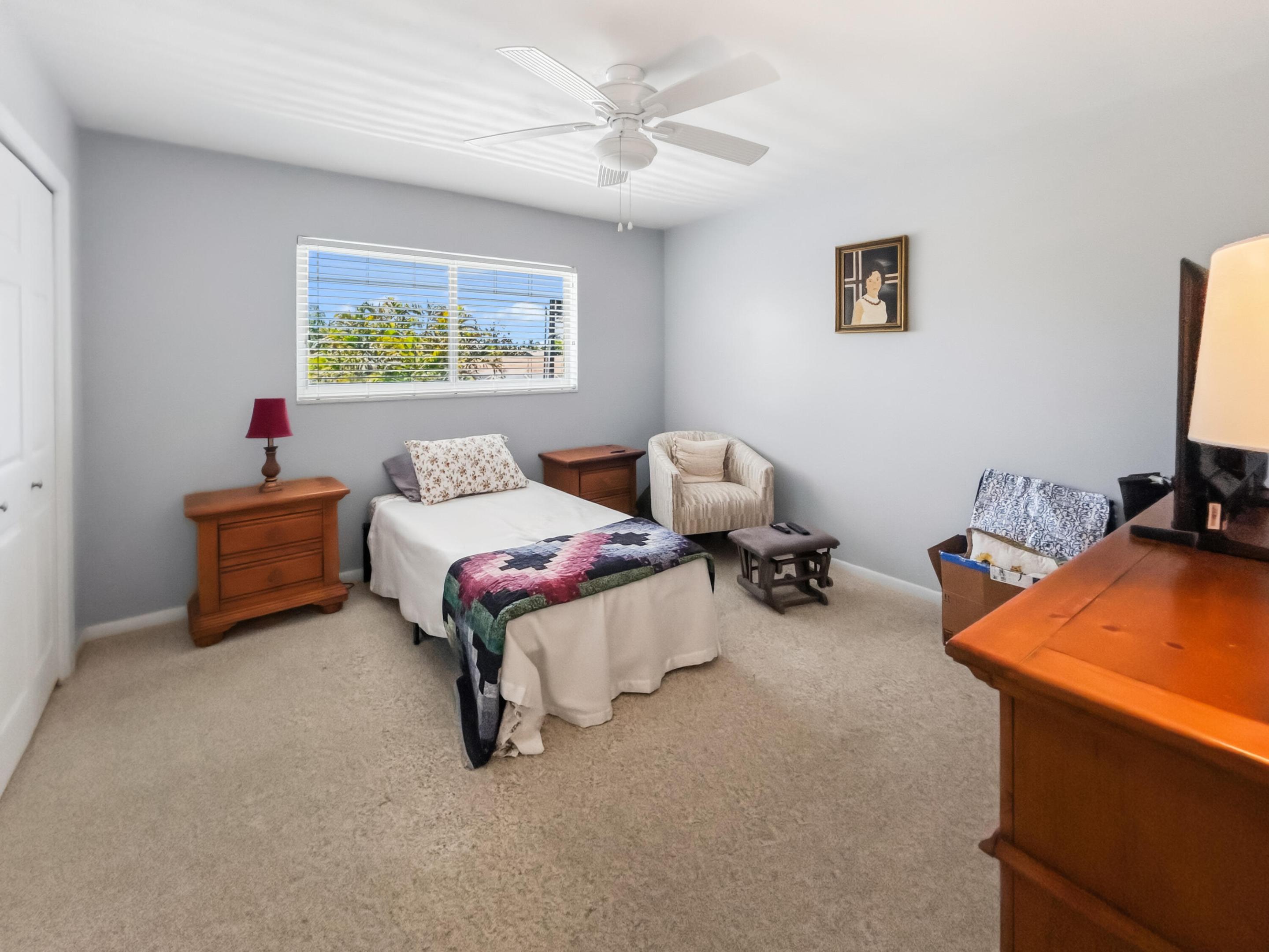 TEQUESTA GARDEN CONDO 8 - Residential