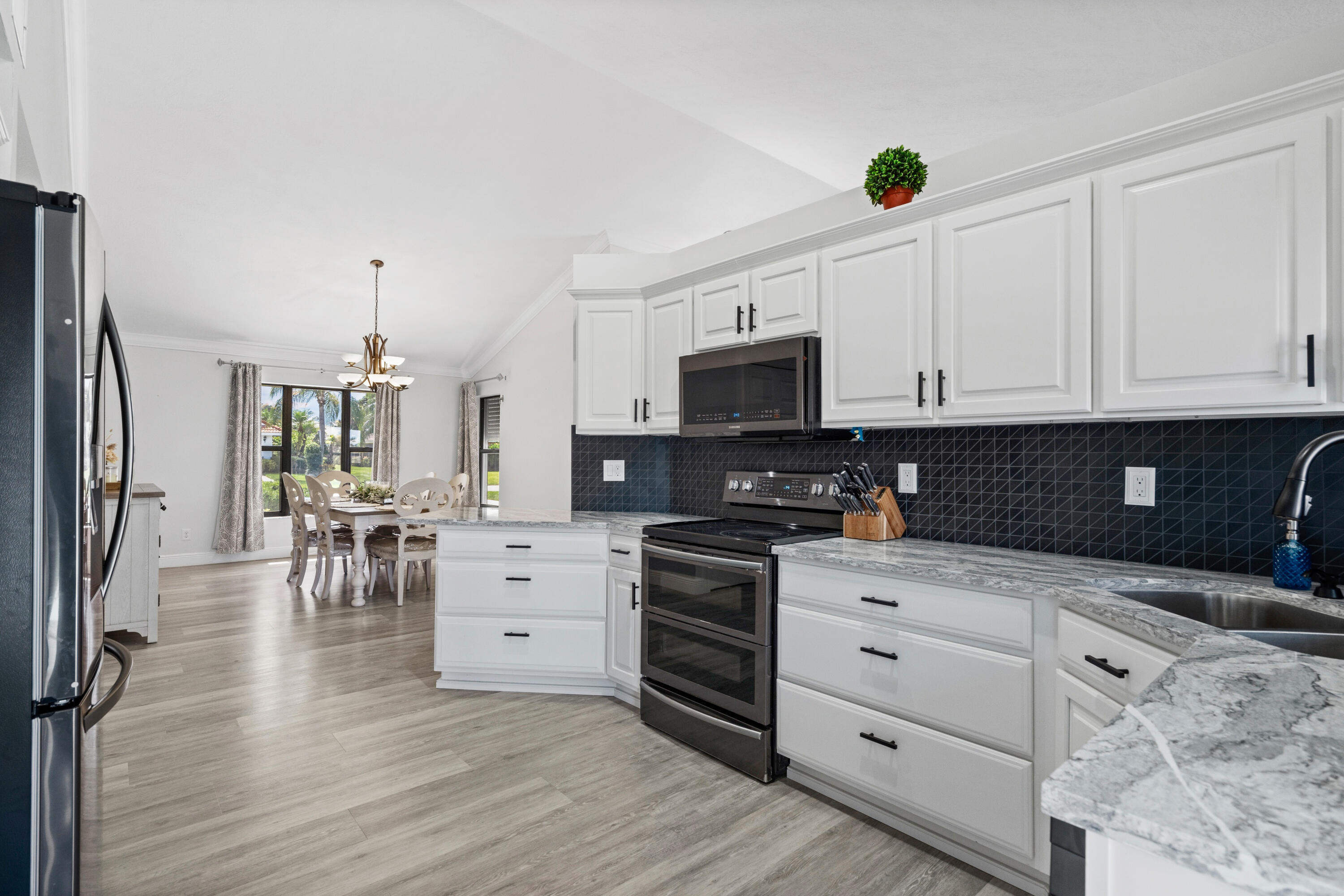 CARMEL - Residential