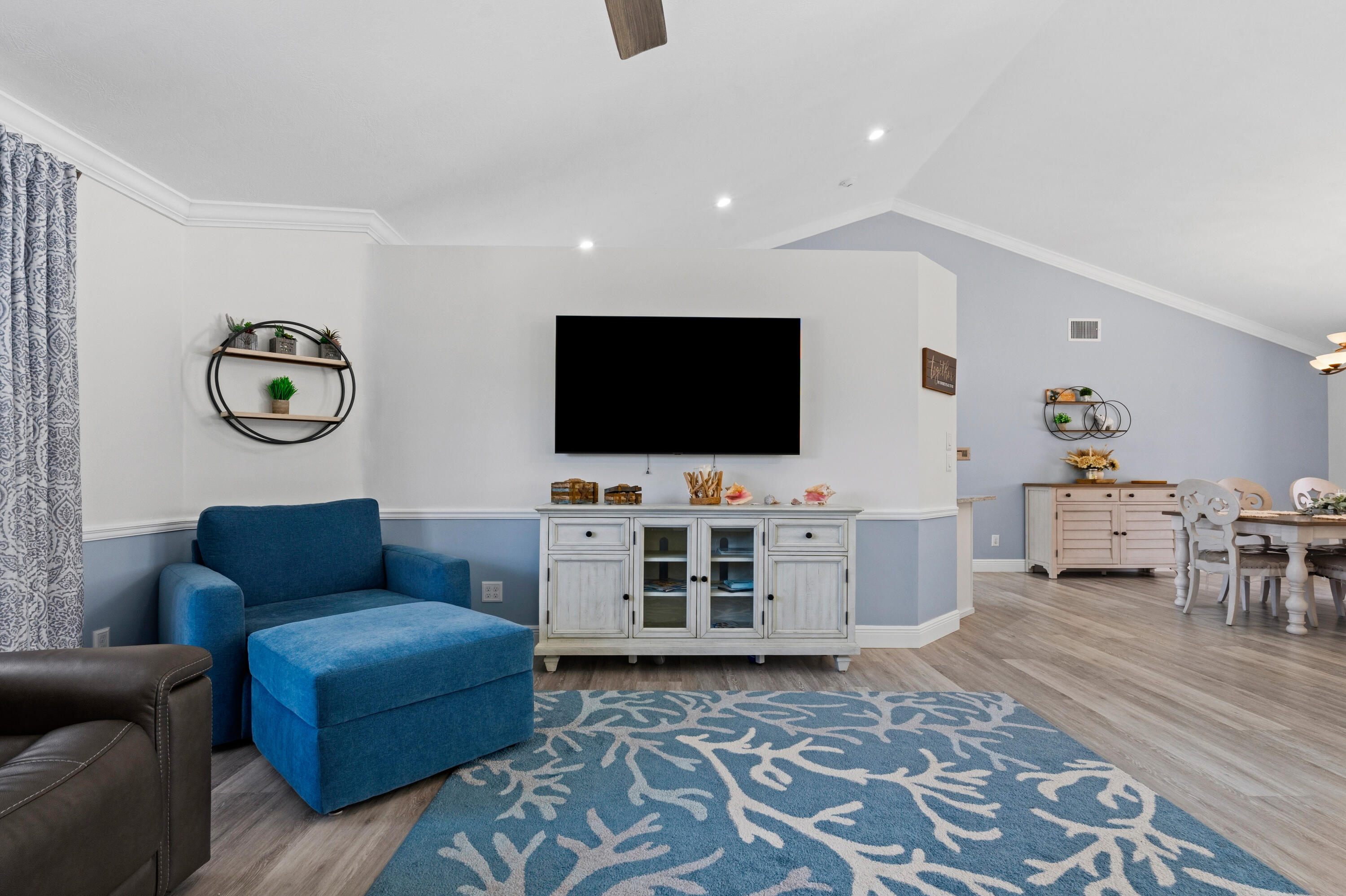 CARMEL - Residential