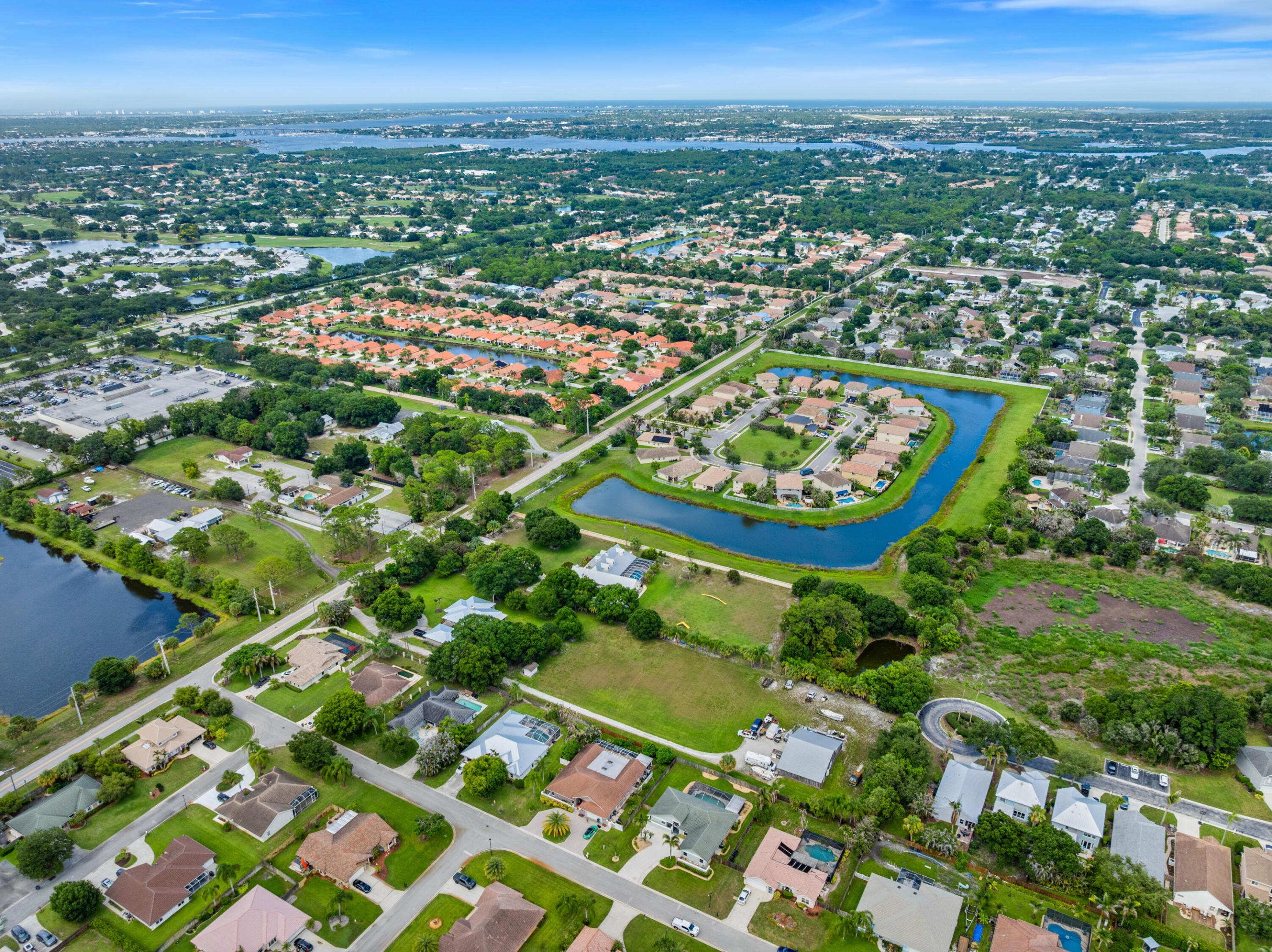 CARMEL - Residential