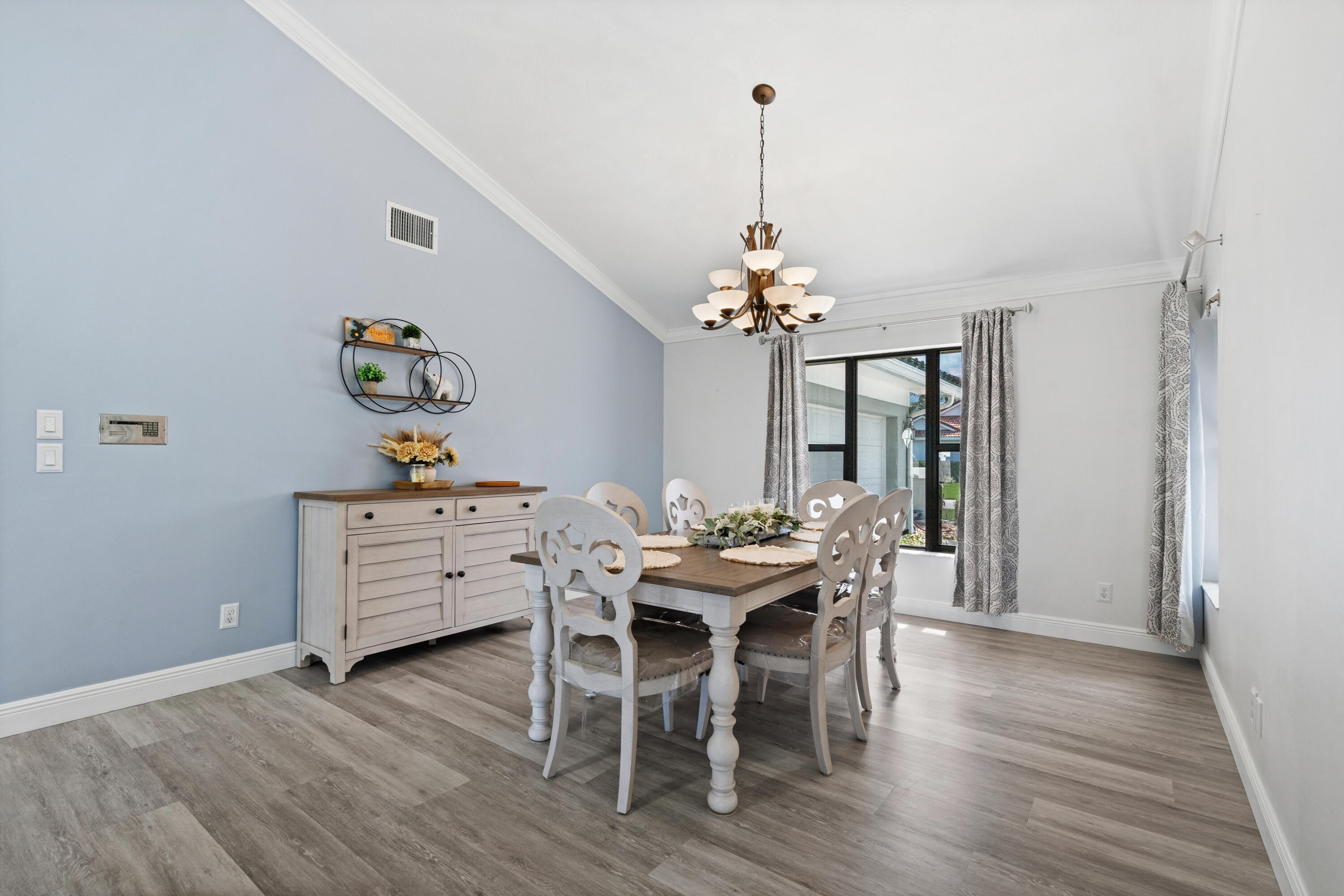 CARMEL - Residential