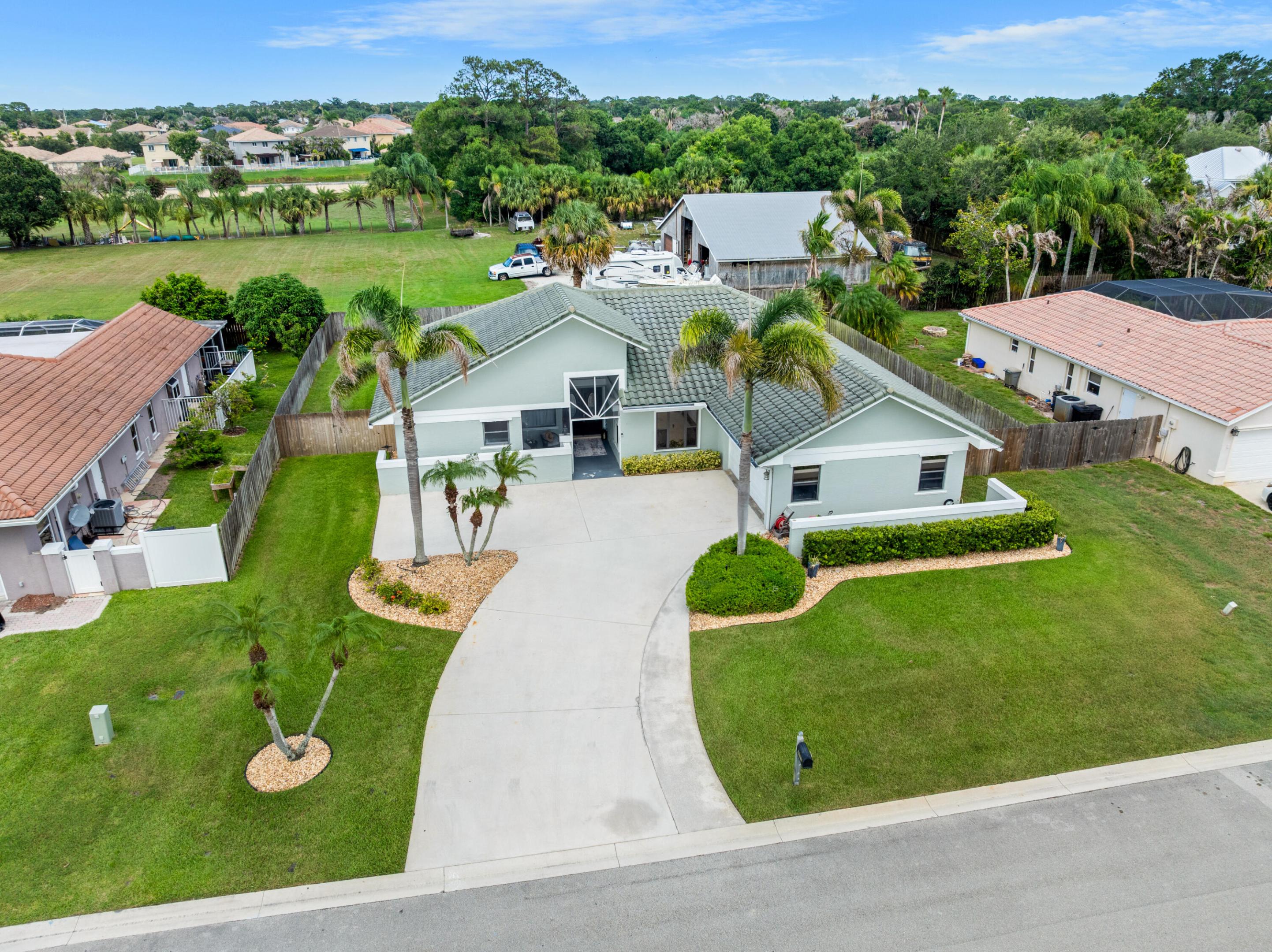 CARMEL - Residential