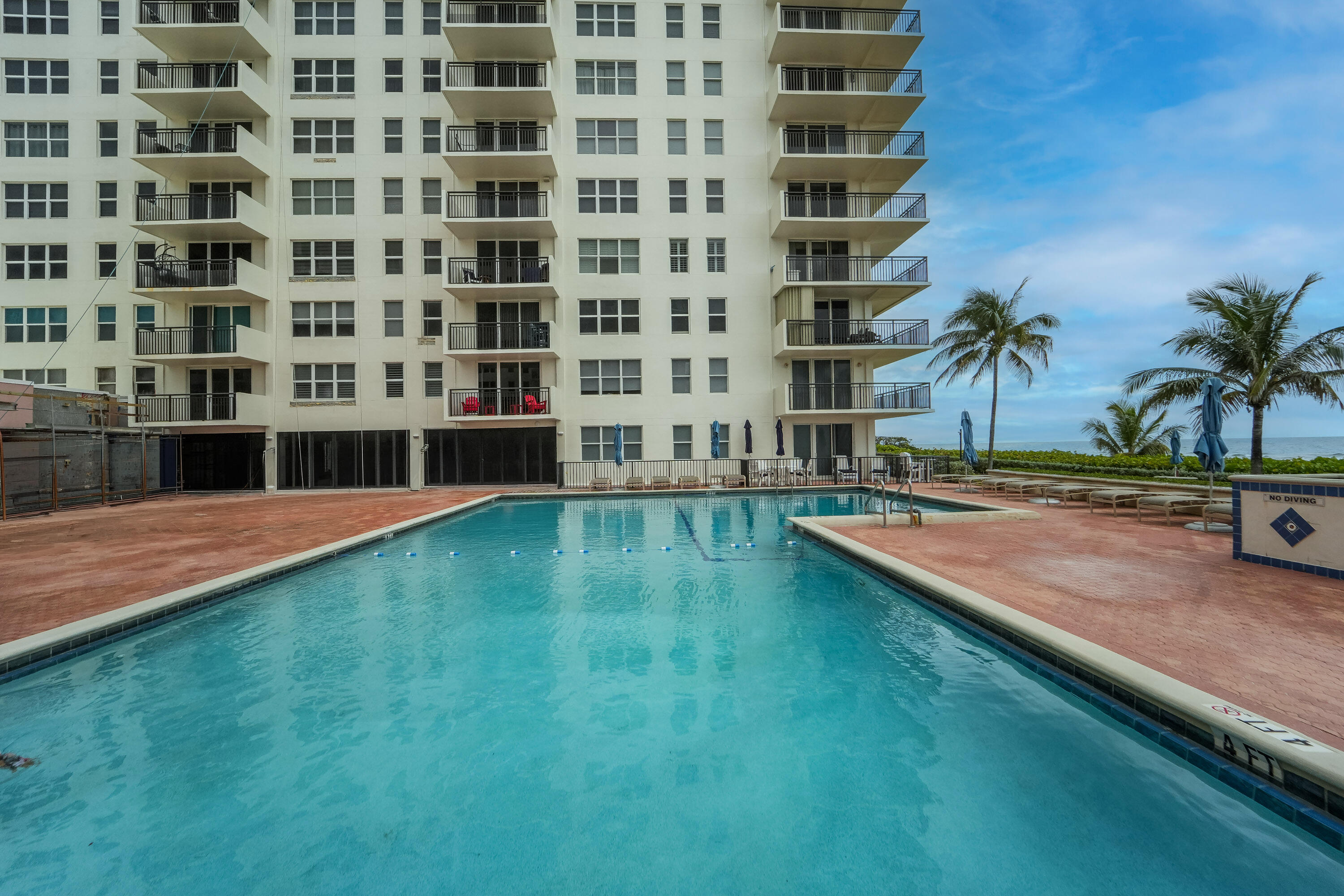 OPAL TOWERS CONDO - Residential