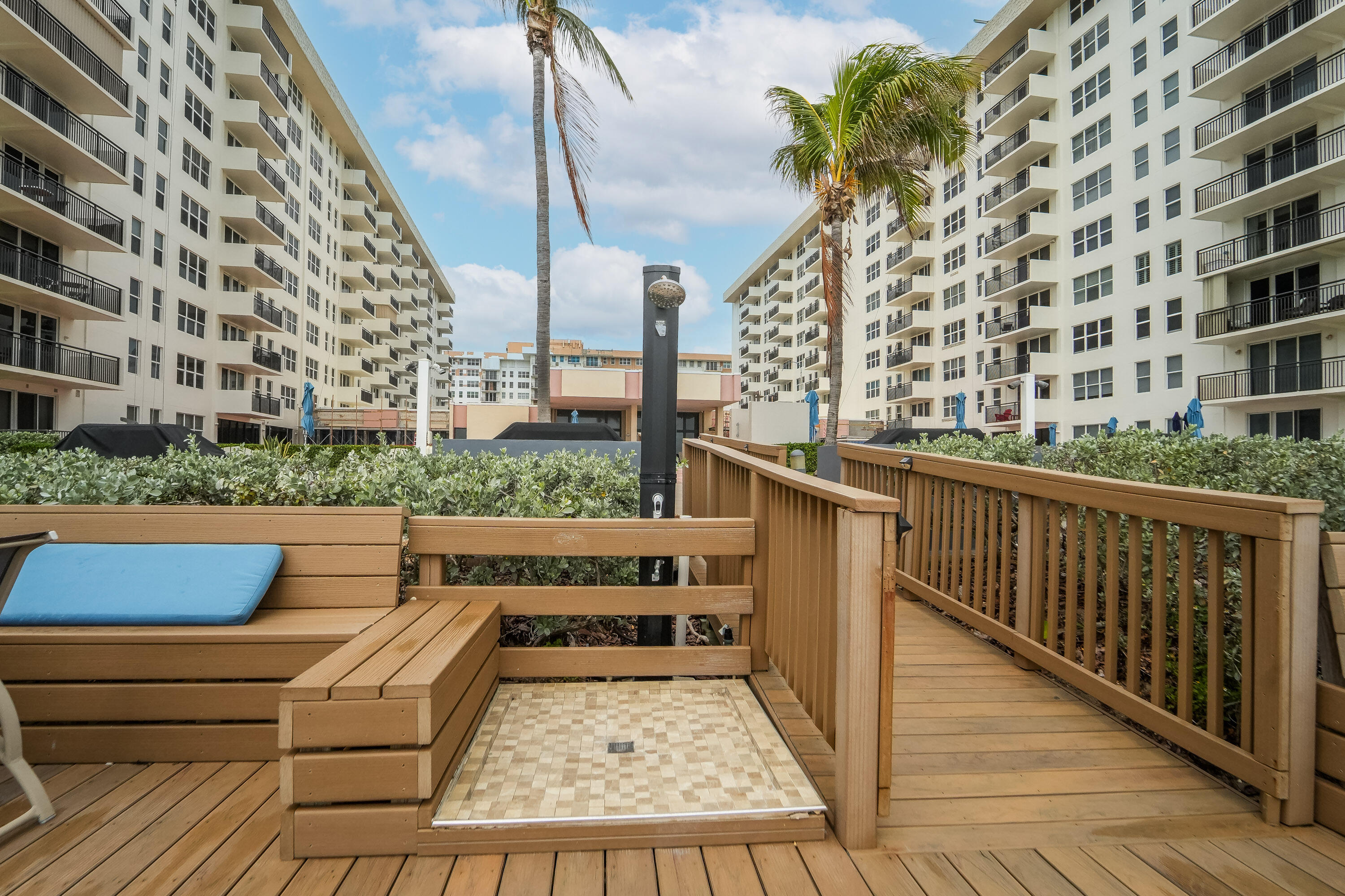 OPAL TOWERS CONDO - Residential