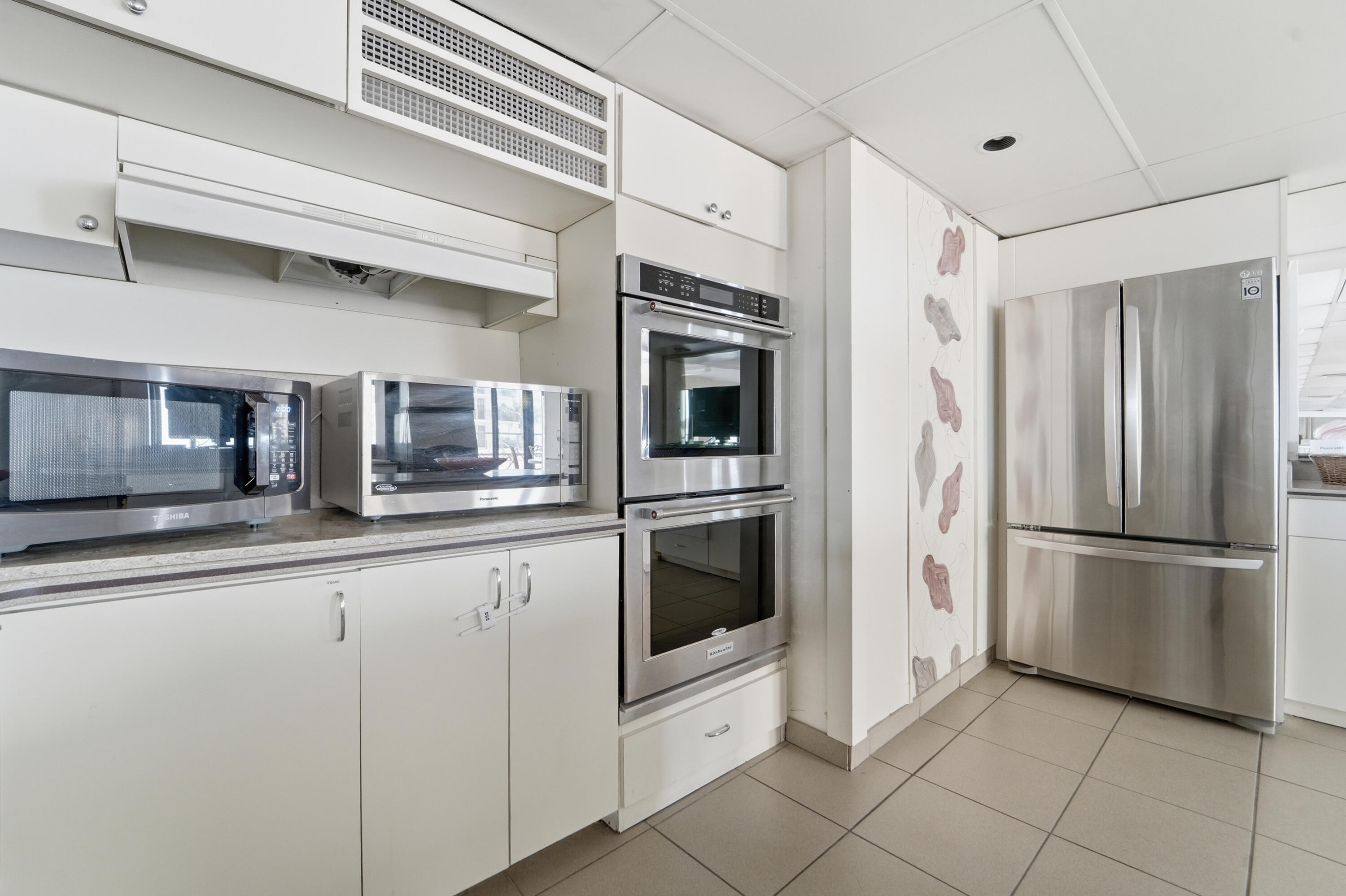 OPAL TOWERS CONDO - Residential