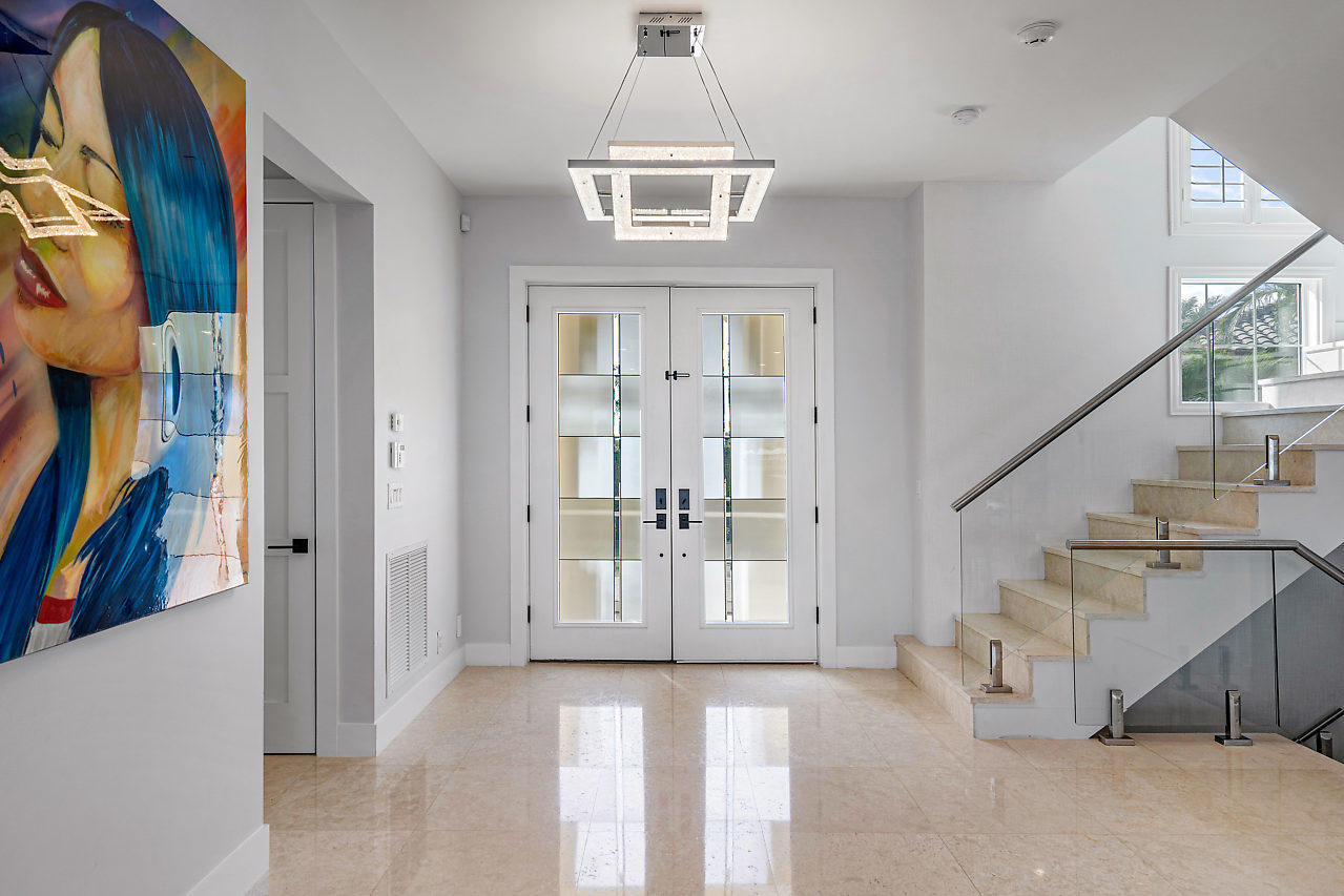 SOPHIA SENECA ESTATES - Residential