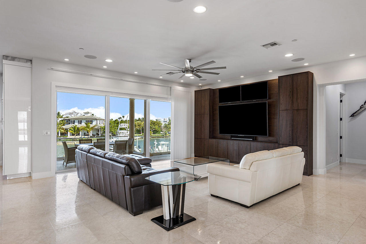 SOPHIA SENECA ESTATES - Residential