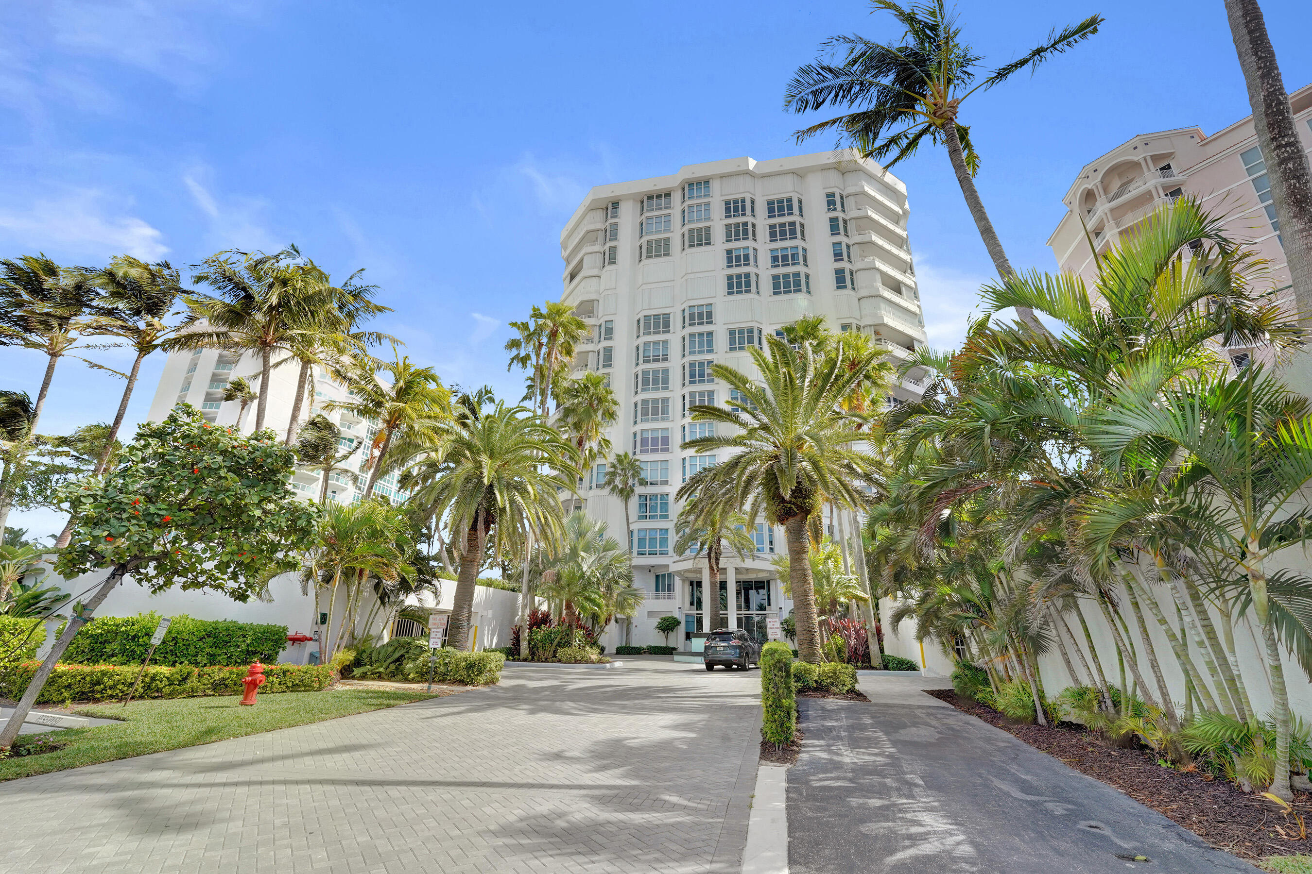 CORNICHE CONDO - Residential