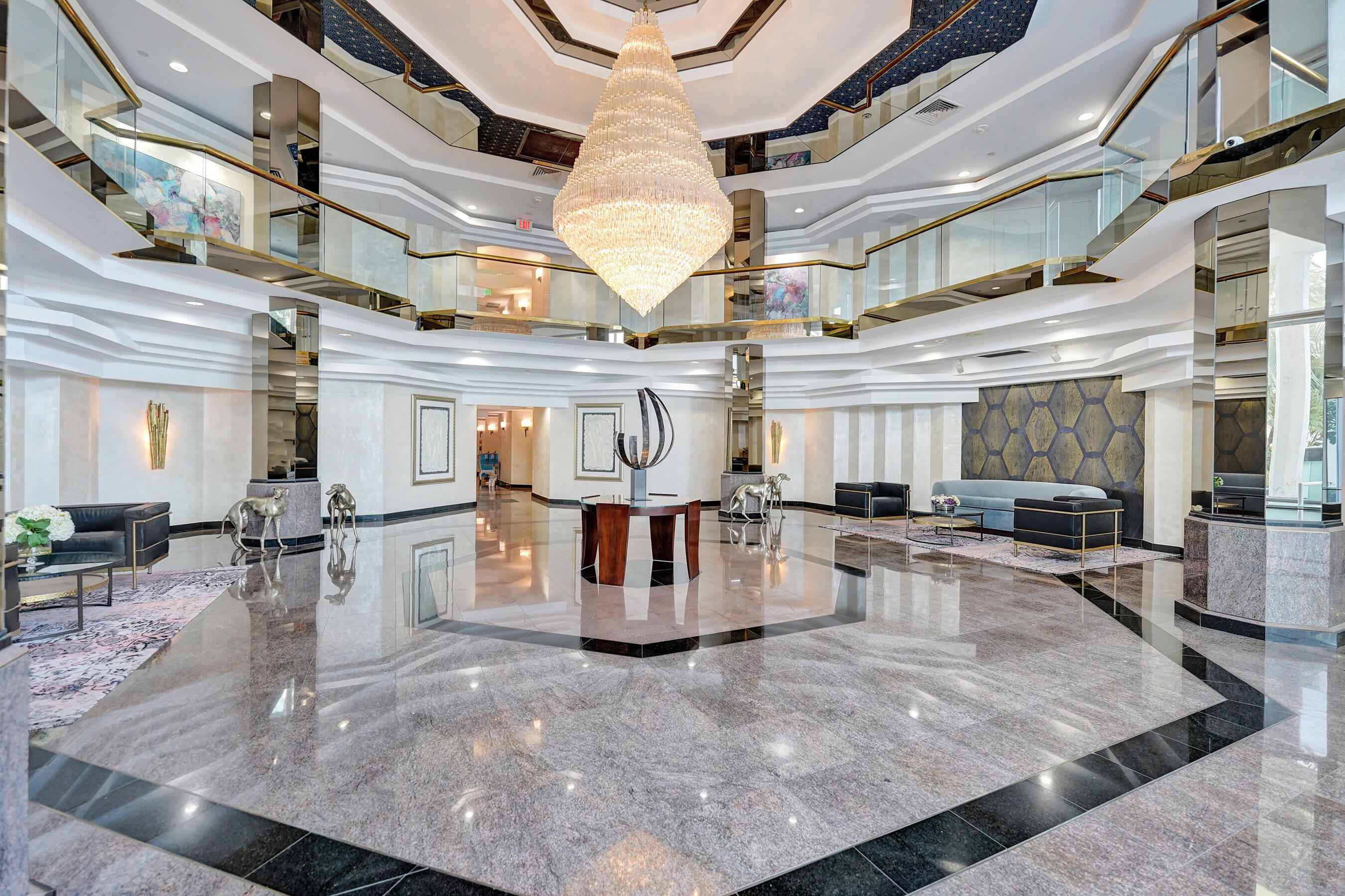 CORNICHE CONDO - Residential