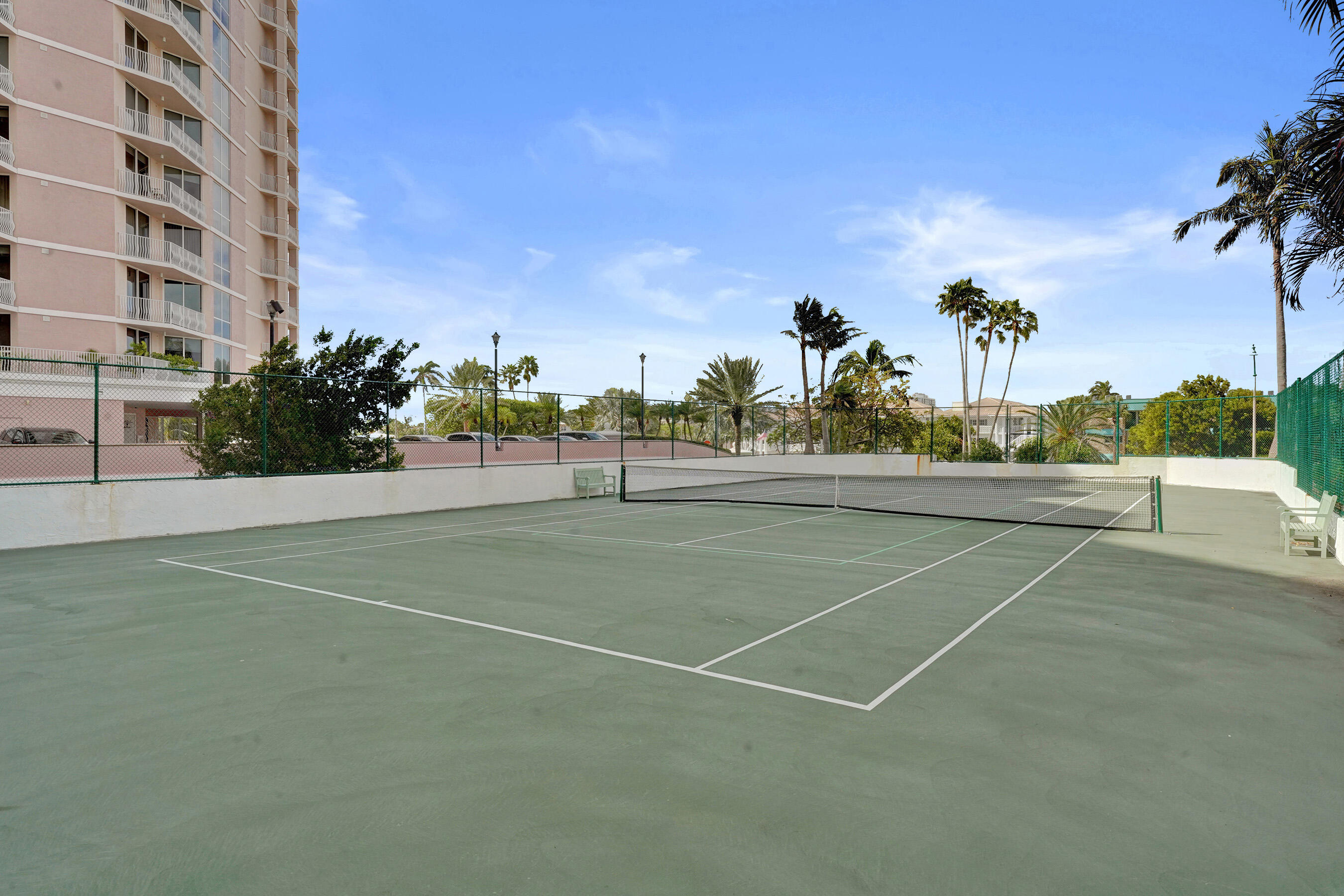 CORNICHE CONDO - Residential