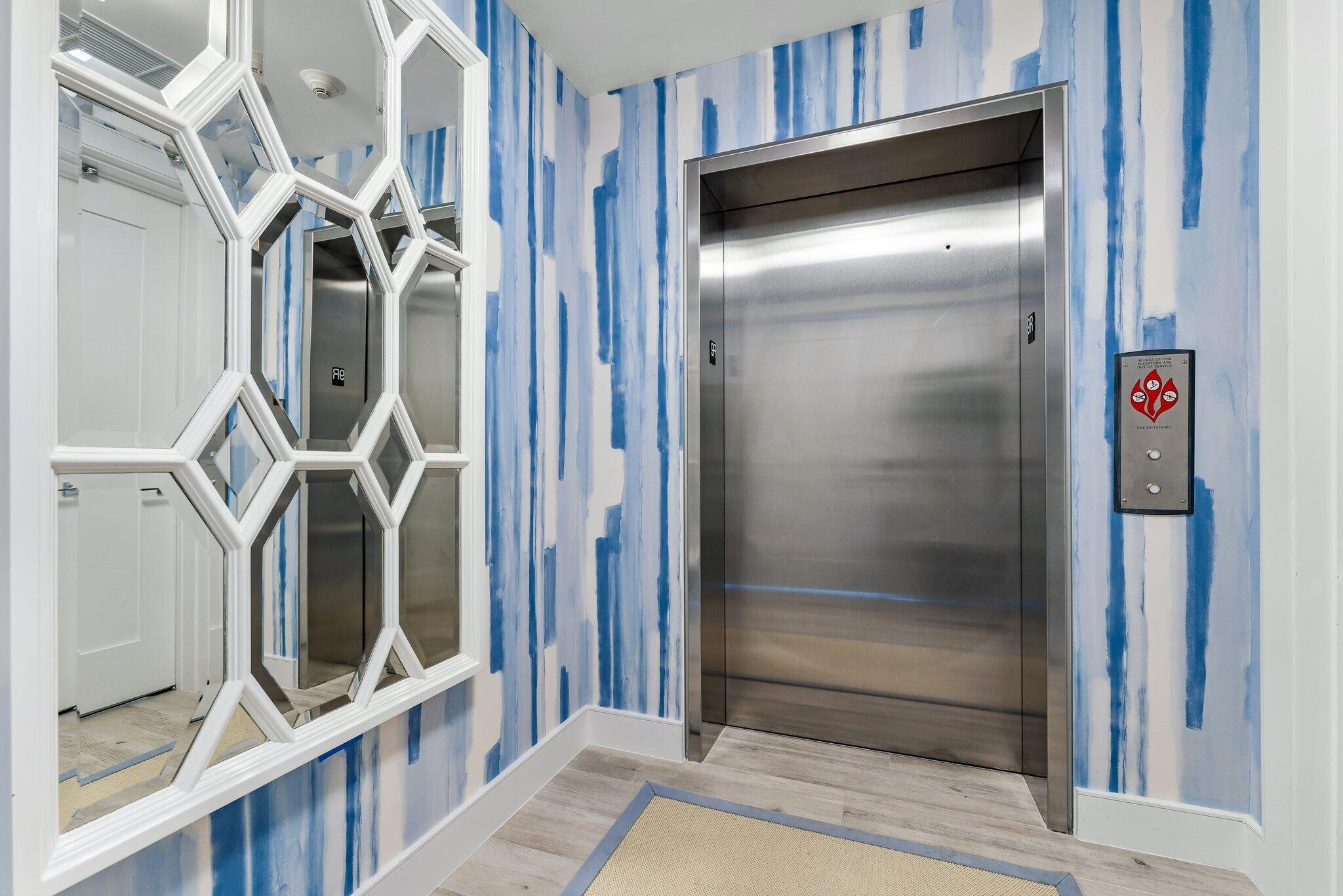 VISTABLUE SINGER ISLAND CONDO - Residential