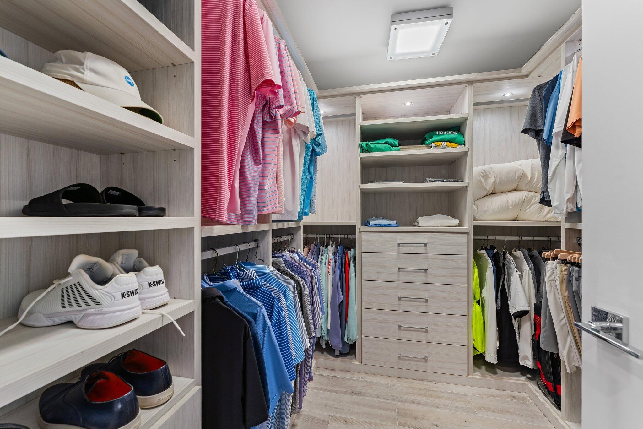 VISTABLUE SINGER ISLAND CONDO - Residential