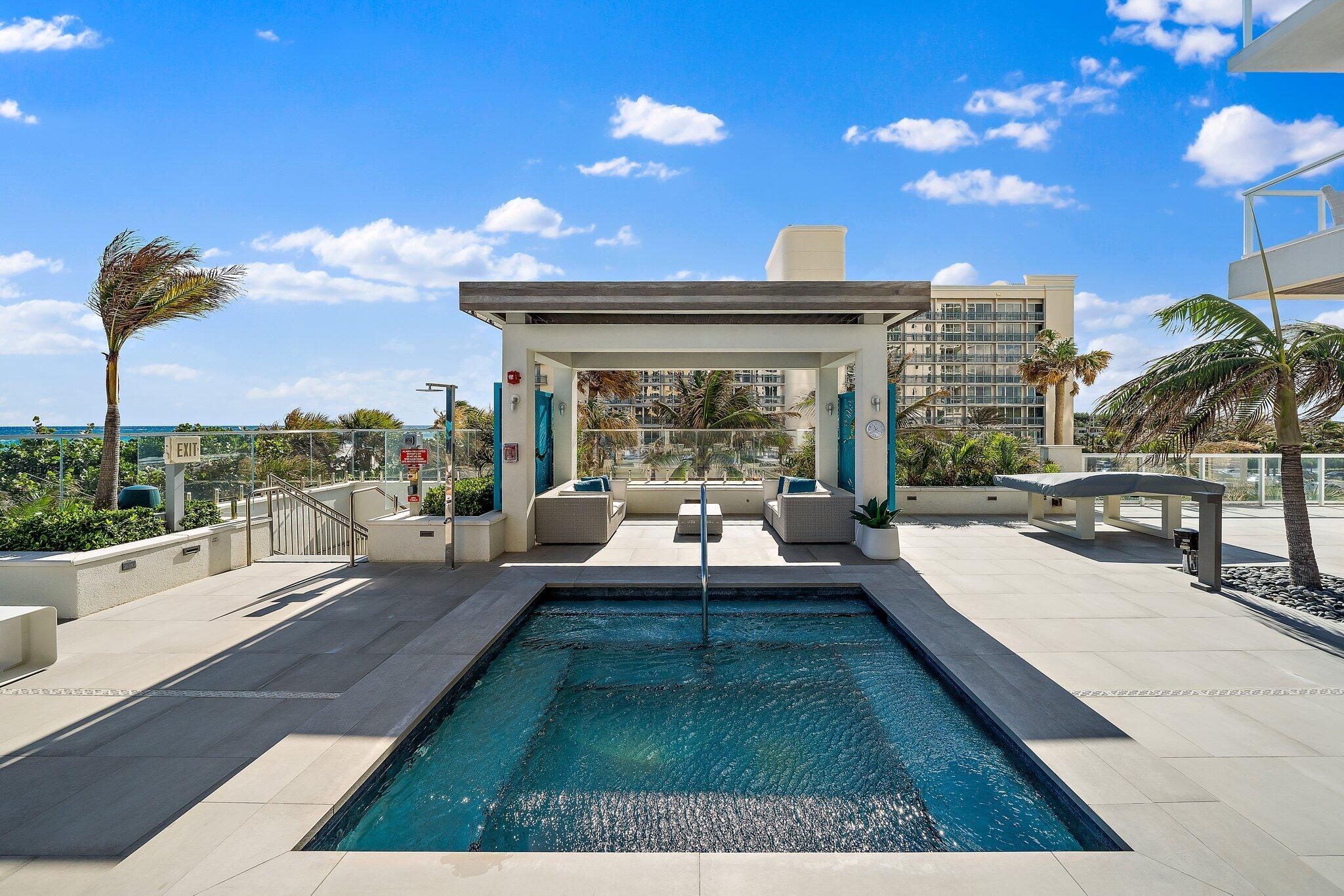 VISTABLUE SINGER ISLAND CONDO - Residential