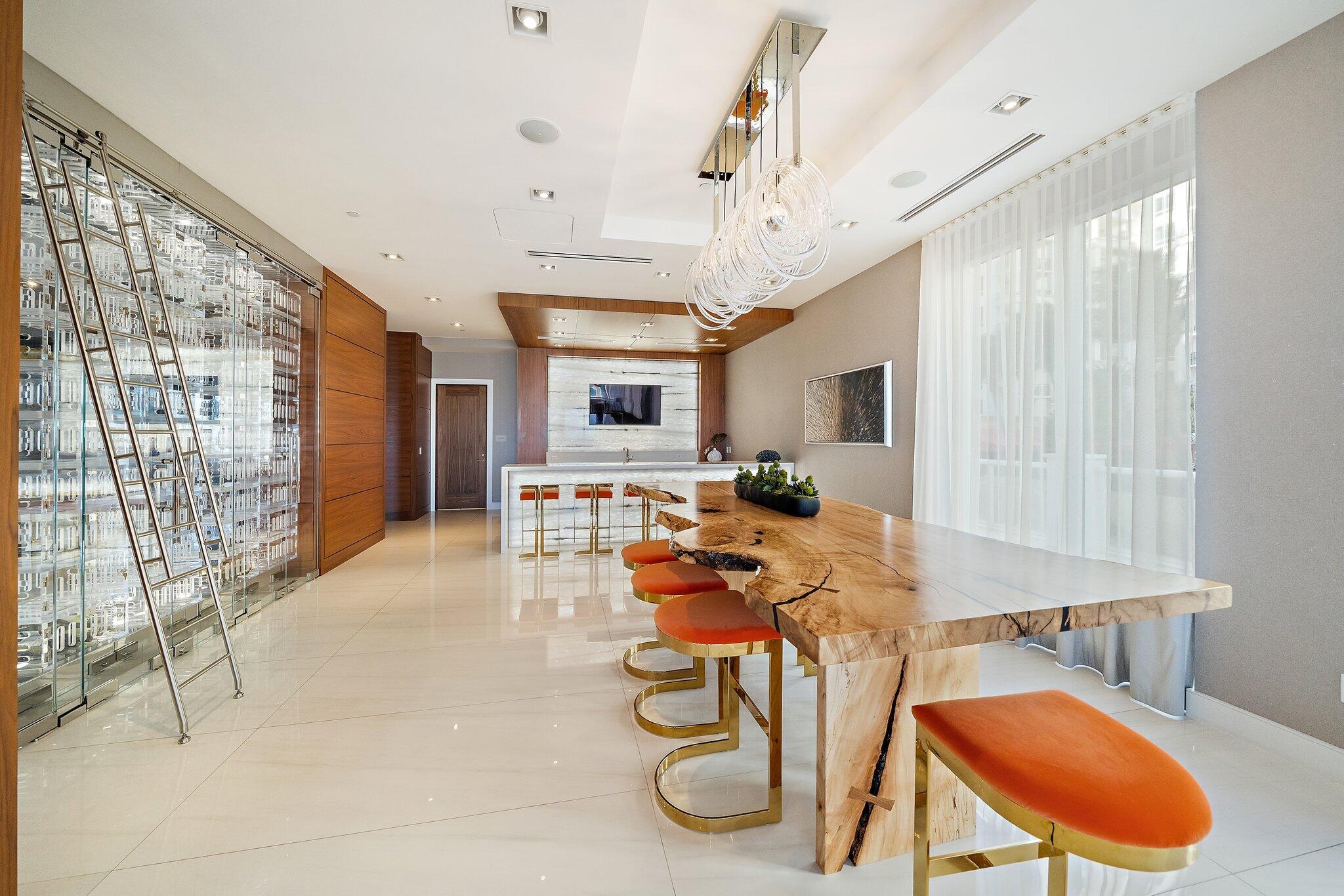 VISTABLUE SINGER ISLAND CONDO - Residential