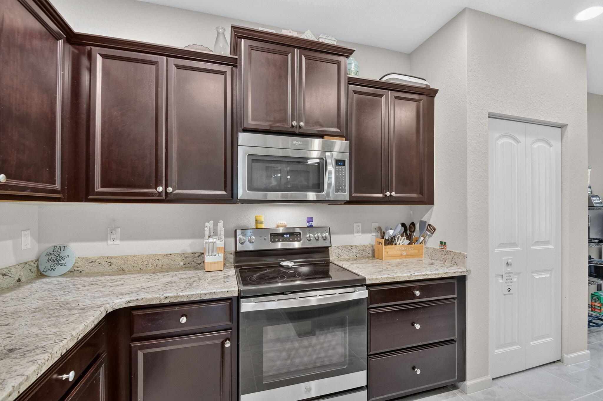 VERONA ESTATES - Residential