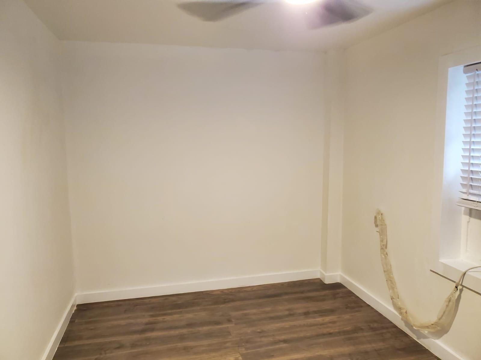 HOLLYWOOD - Residential Lease