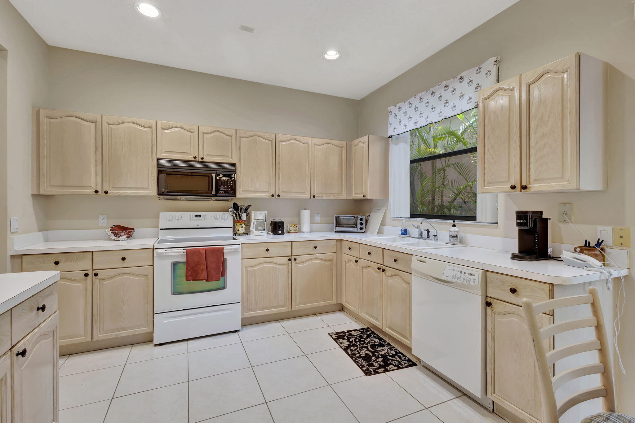 Wycliffe - Barclay - Residential Lease