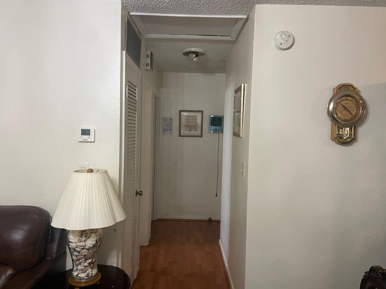CRYSTAL LAKE VILLAS - Residential