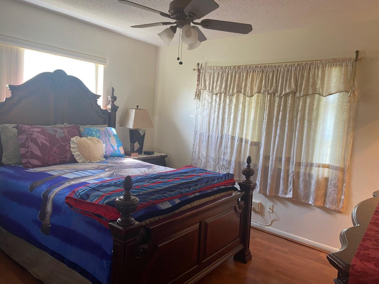 CRYSTAL LAKE VILLAS - Residential