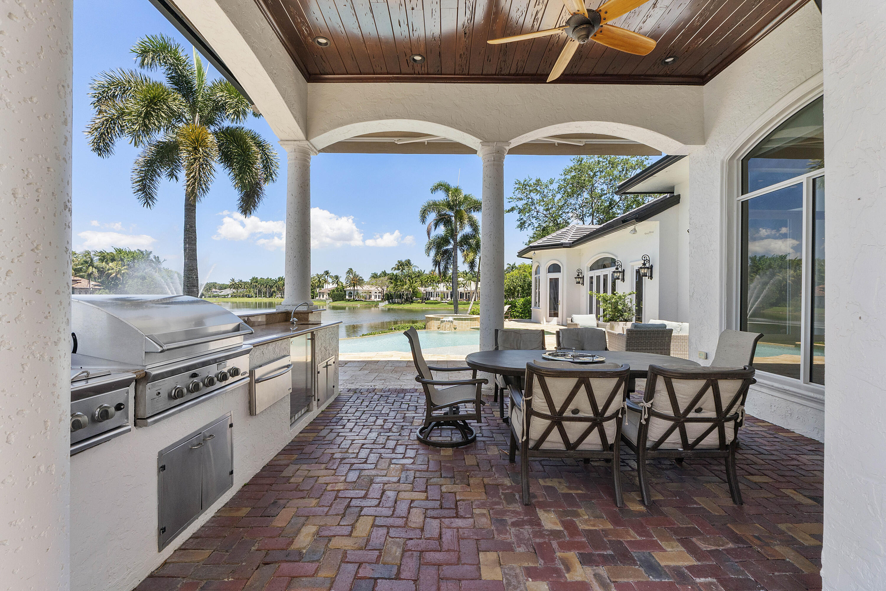 ENCLAVE - Residential