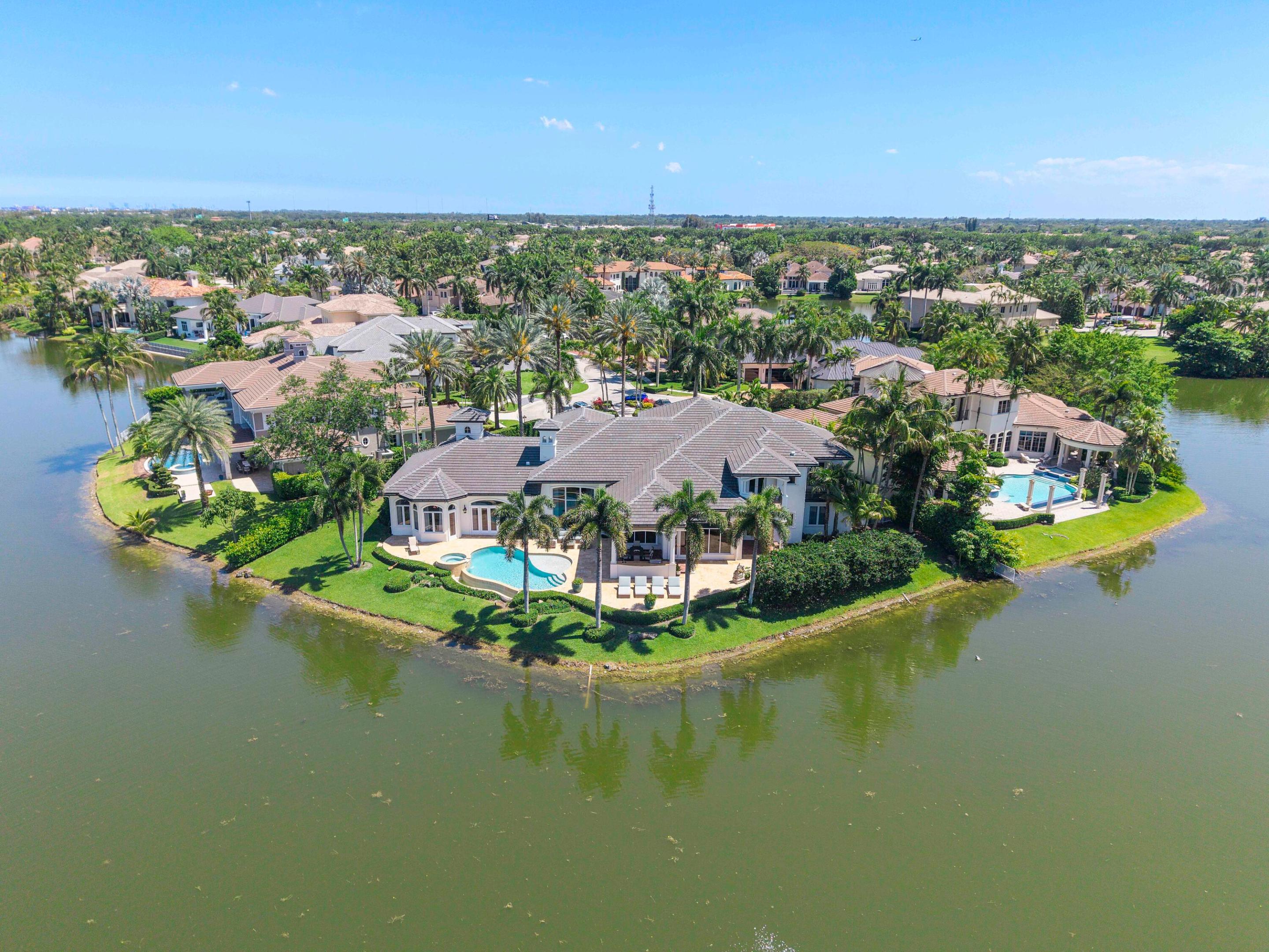 ENCLAVE - Residential