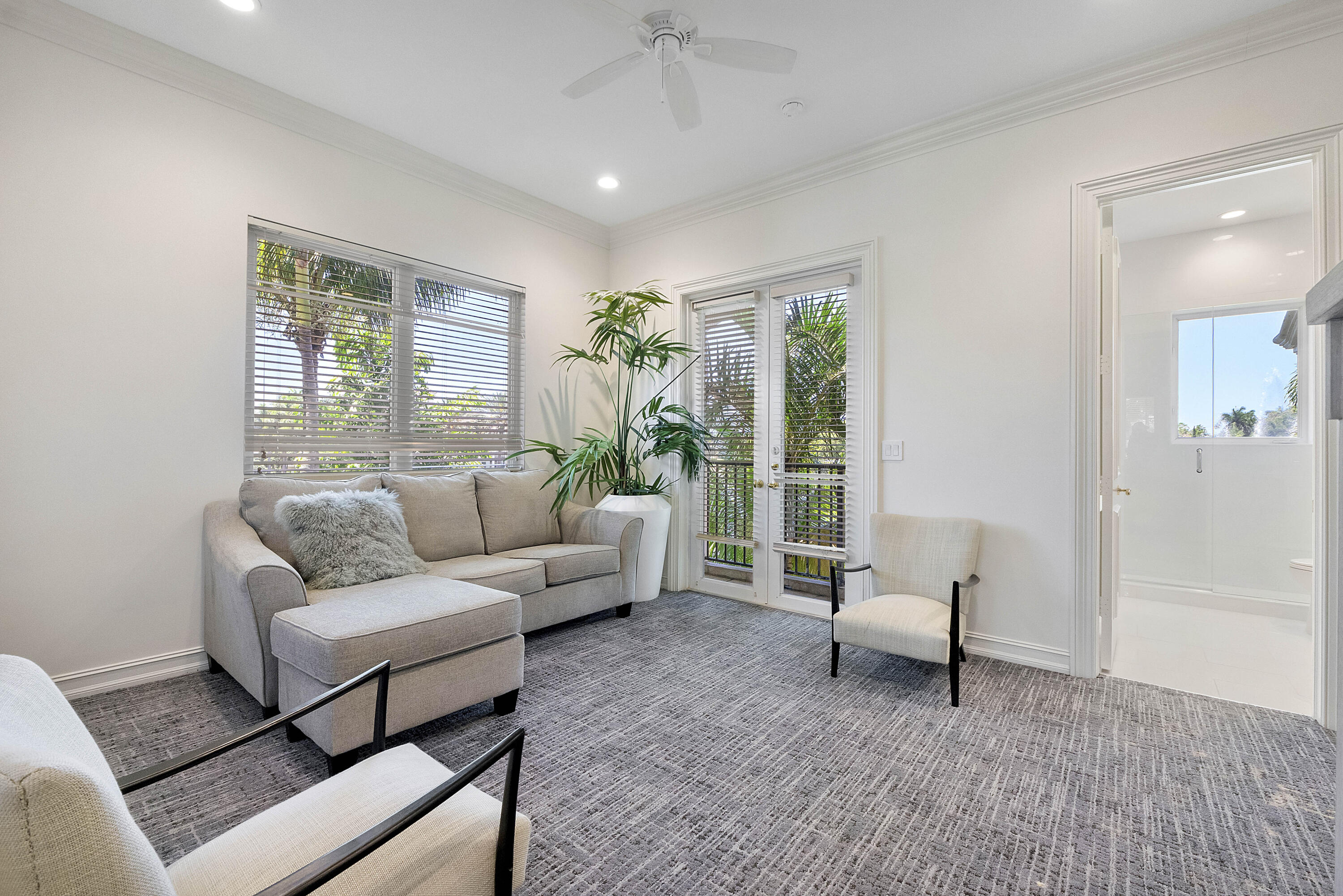 ENCLAVE - Residential