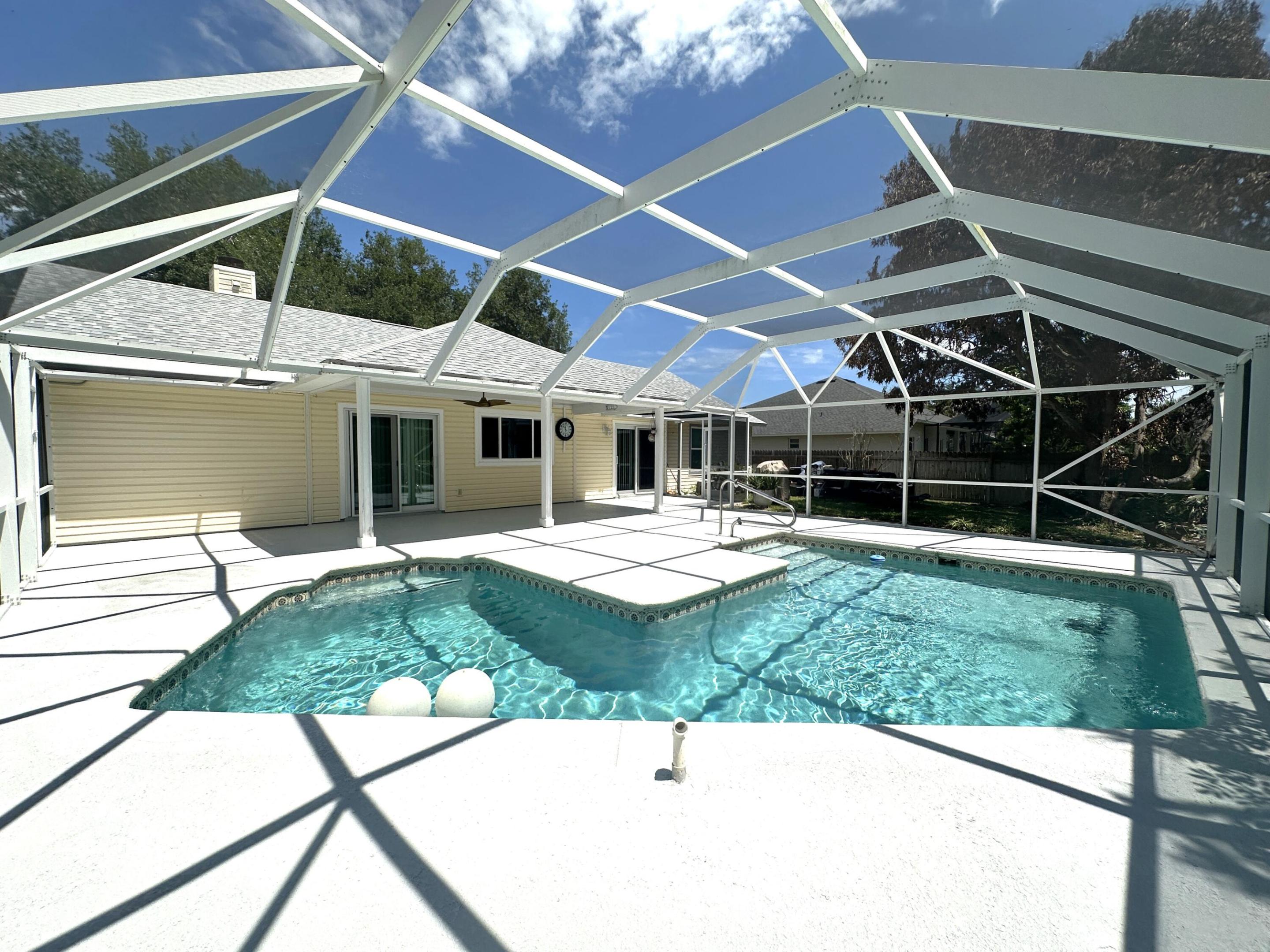 SEBASTIAN HIGHLANDS UNIT 17 - Residential