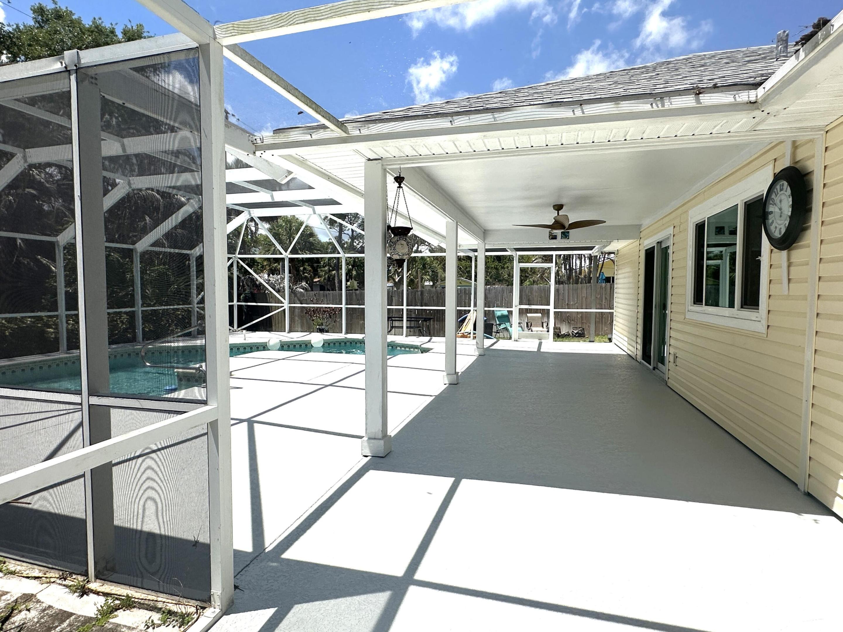 SEBASTIAN HIGHLANDS UNIT 17 - Residential