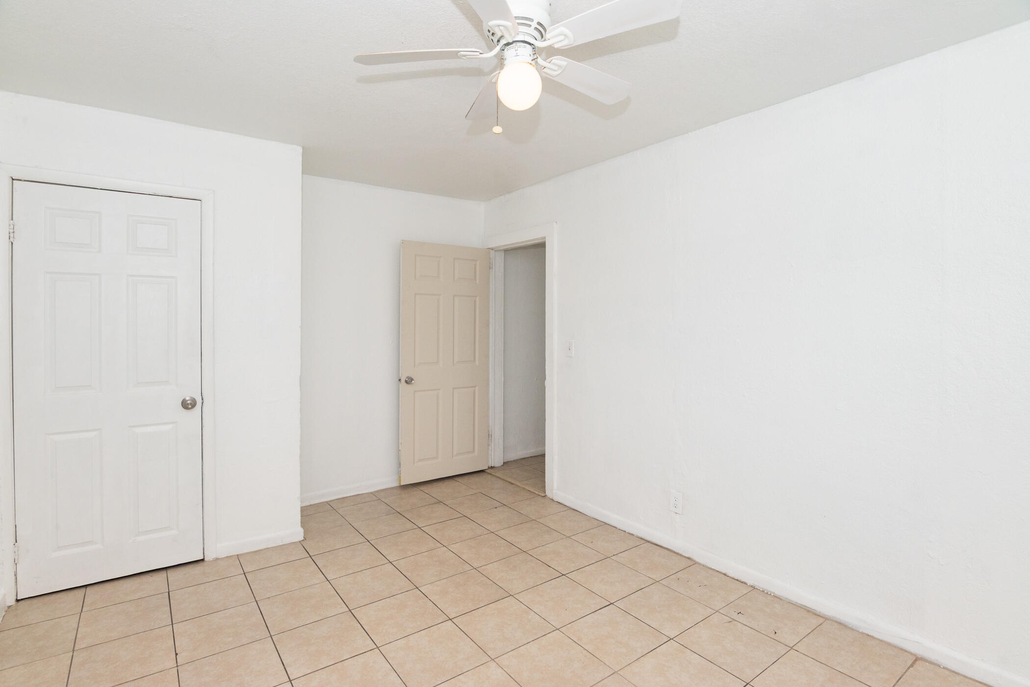 GRANT PARK - Residential Lease