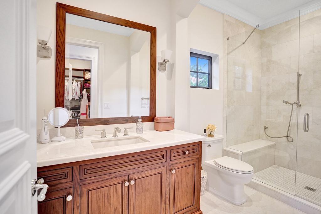 CORAL ISLES - Residential