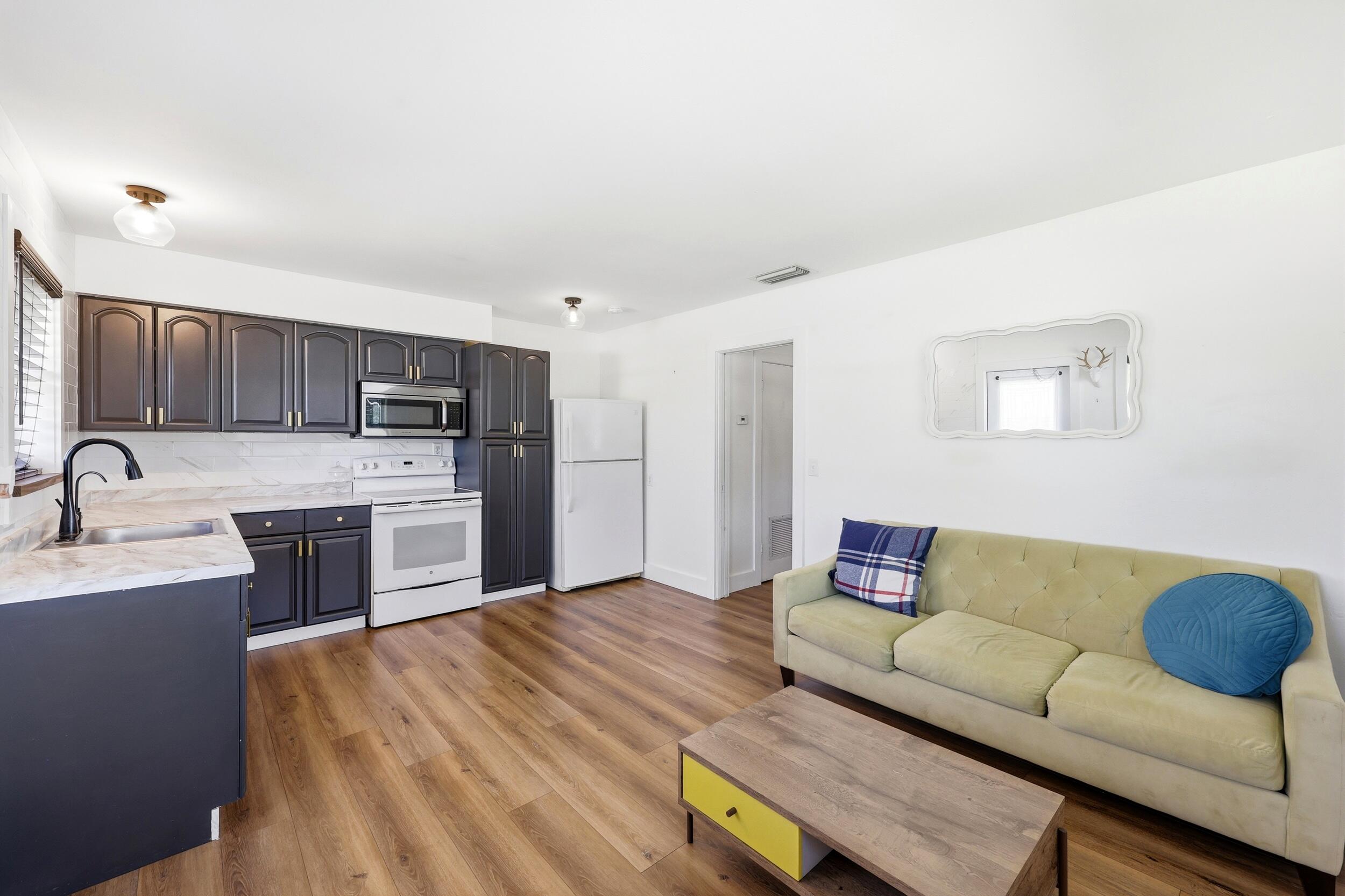 KELSEY ACRES NO 2 IN - Residential Lease