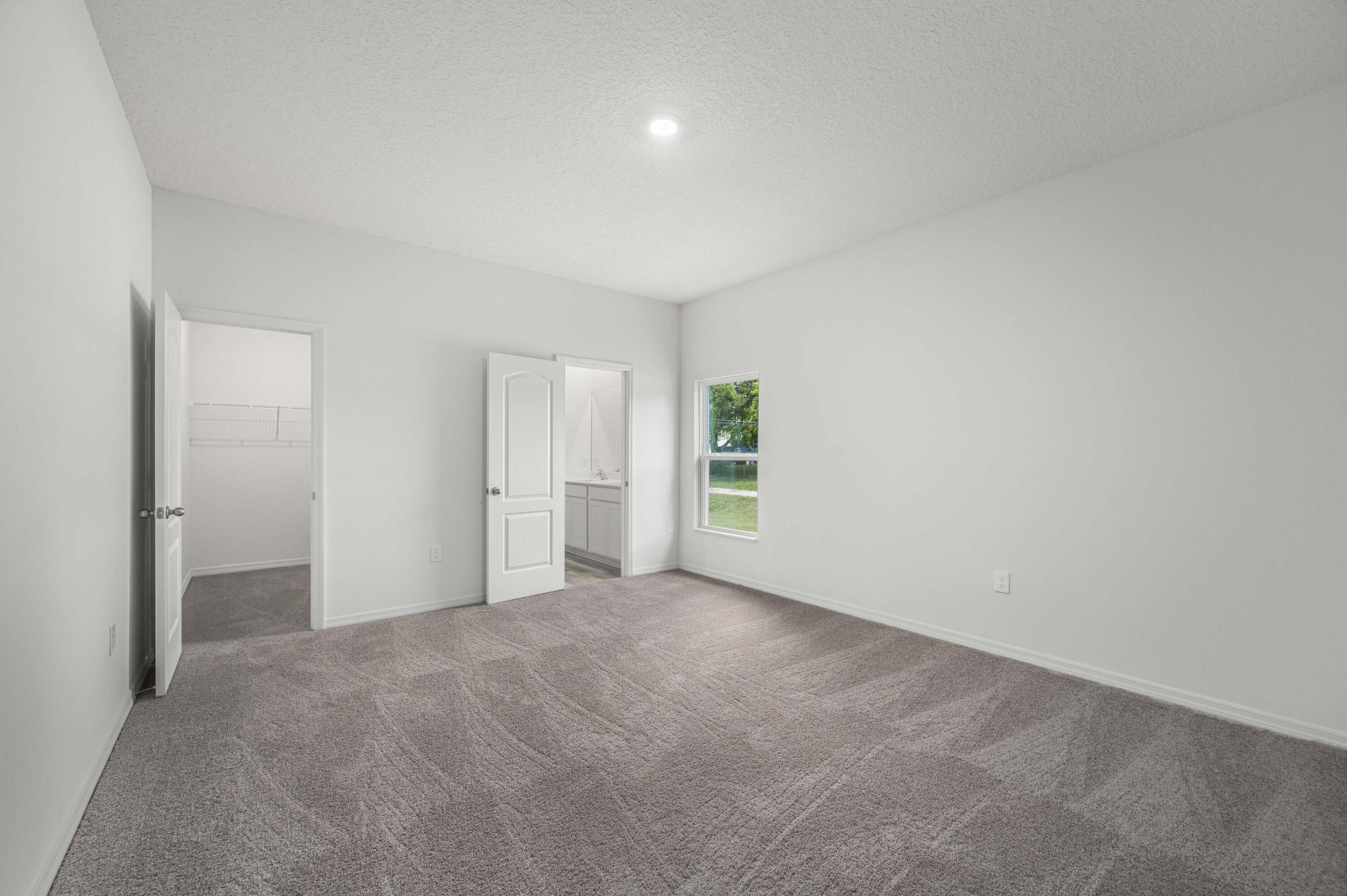 VERO LAKE ESTATES UNIT R - Residential