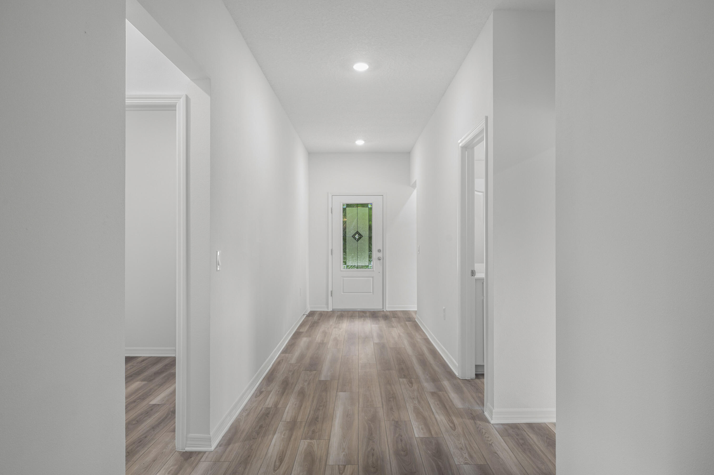 VERO LAKE ESTATES UNIT R - Residential