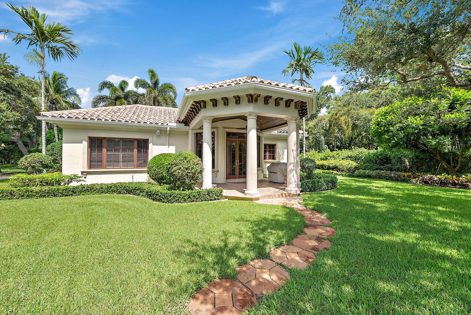 SEVEN OAKS - Residential