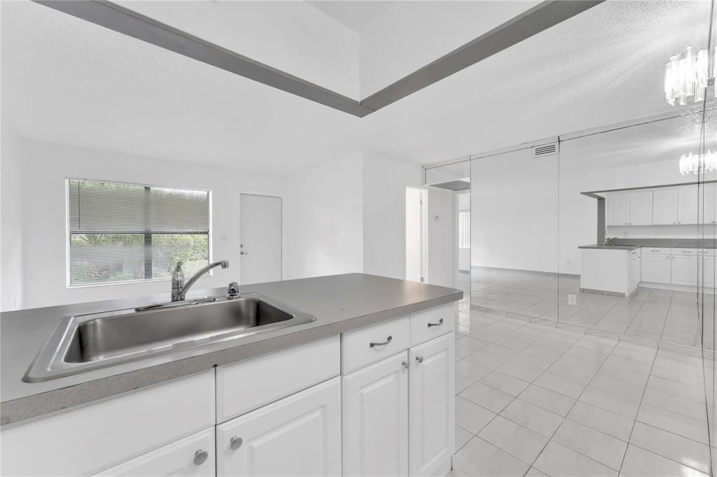LAGO GRANDE ONE CONDO - Residential Lease