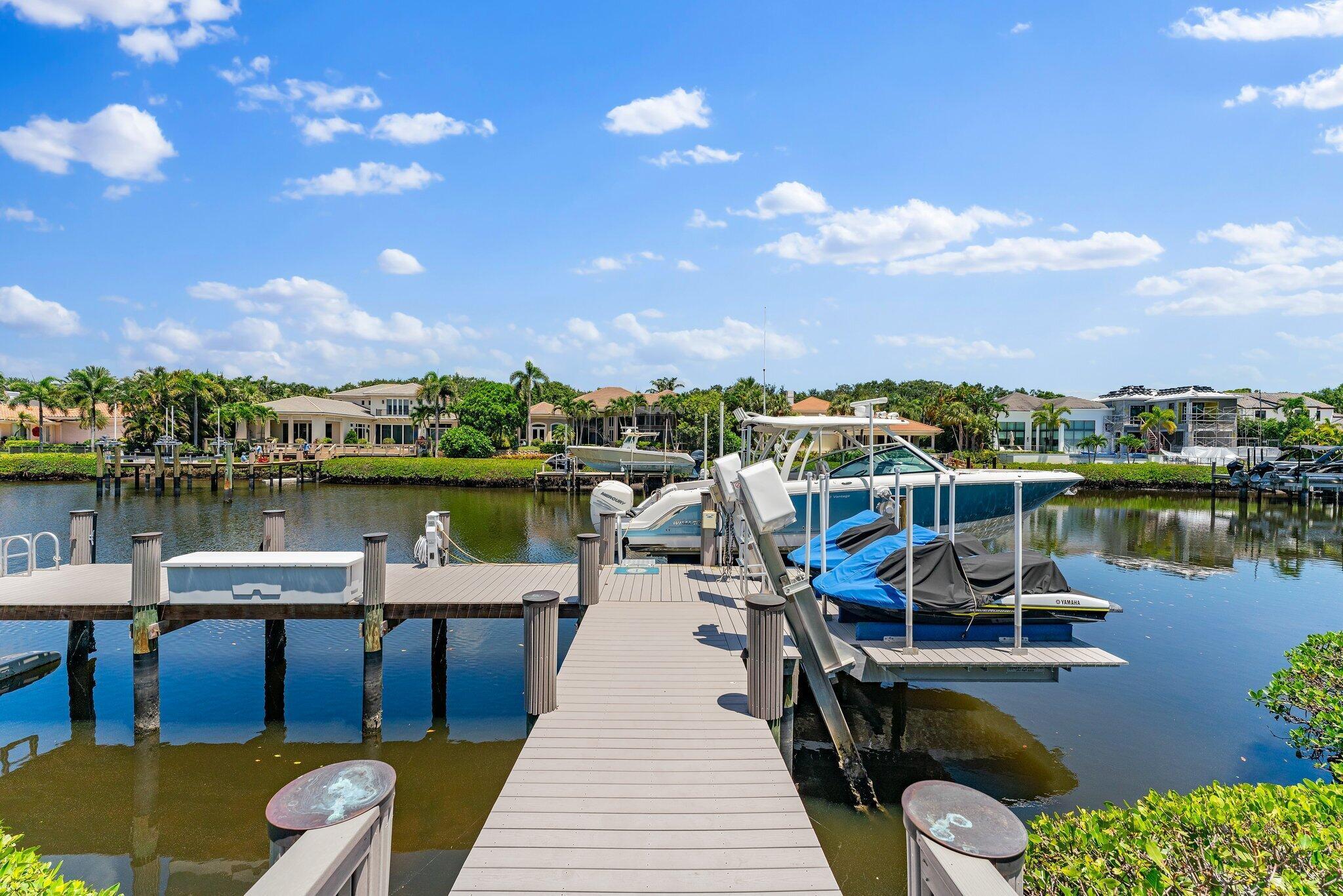 ADMIRALS COVE - Residential