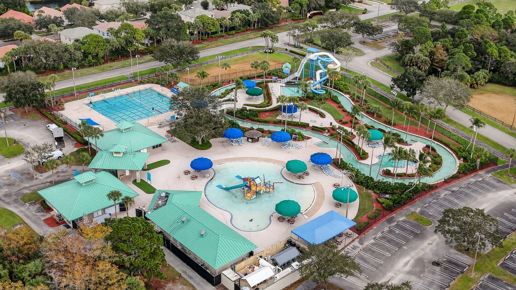 SEMINOLE ESTATES & TOWNHOMES - Residential